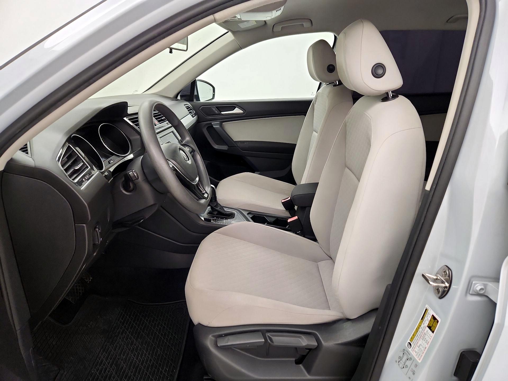 Thumbnail: 2019 Volkswagen Tiguan - 19
