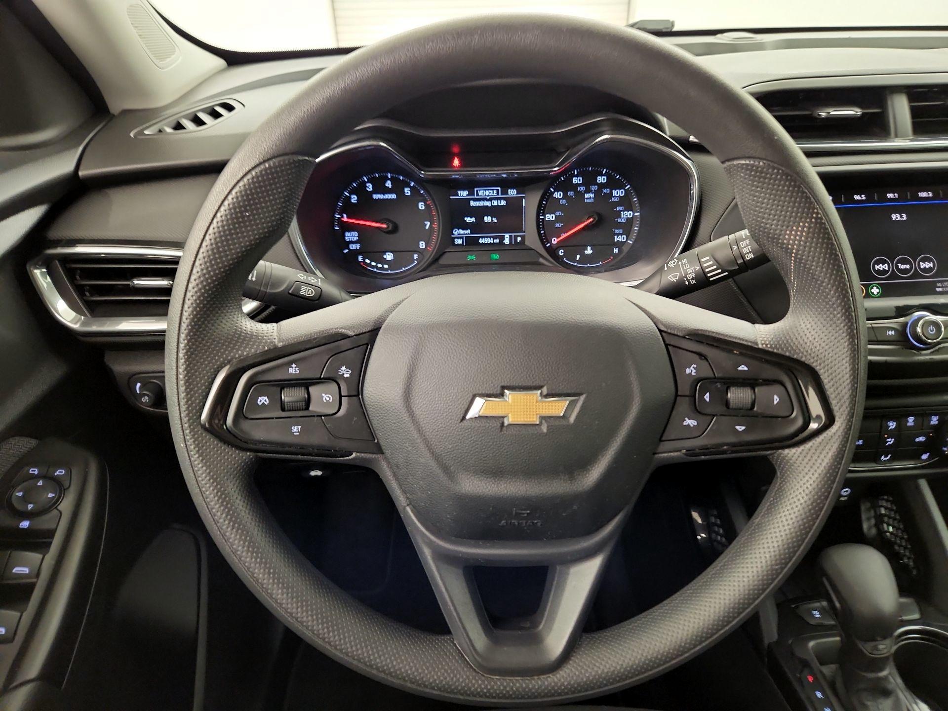 Thumbnail: 2023 Chevrolet TrailBlazer - 10