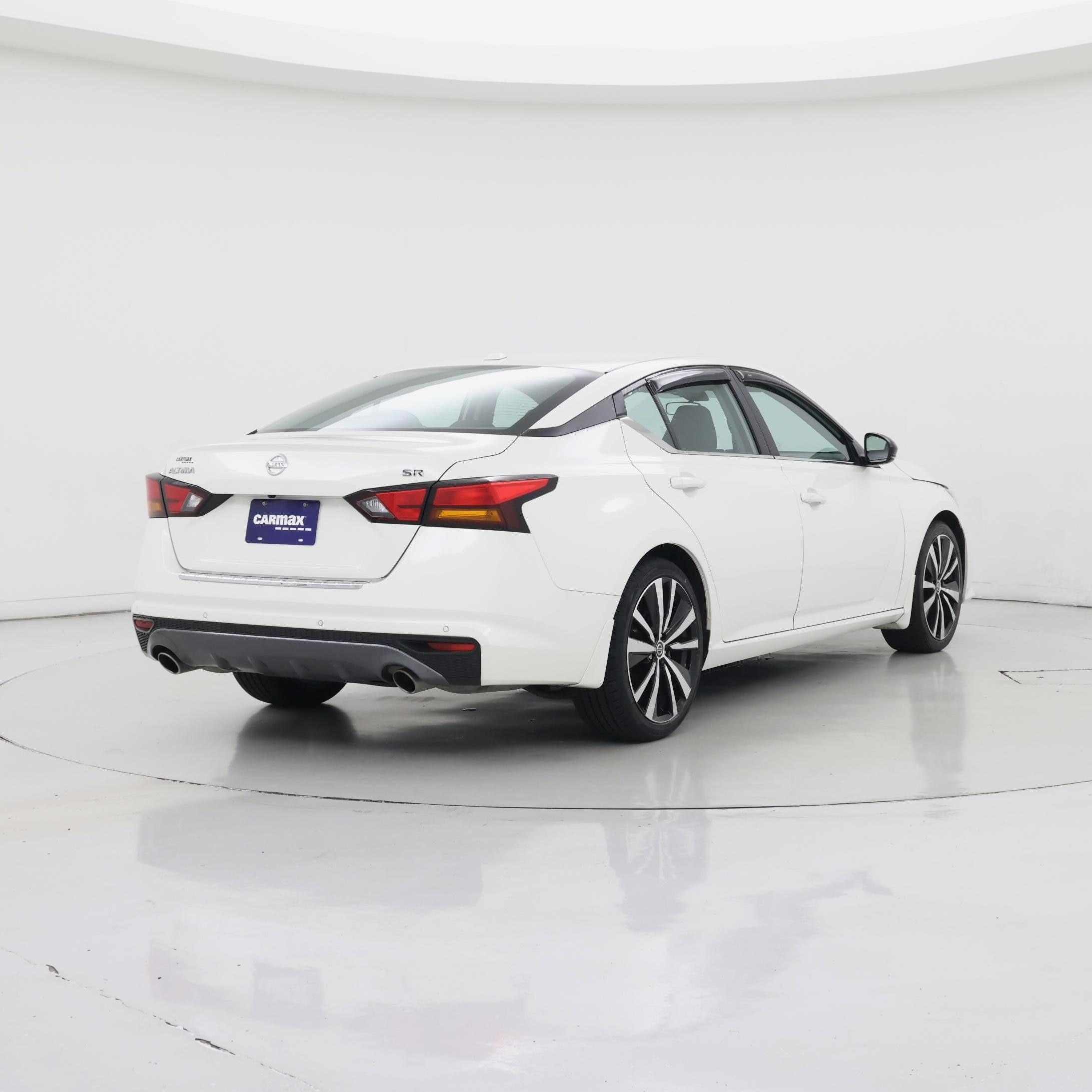 Thumbnail: 2021 Nissan Altima - 8