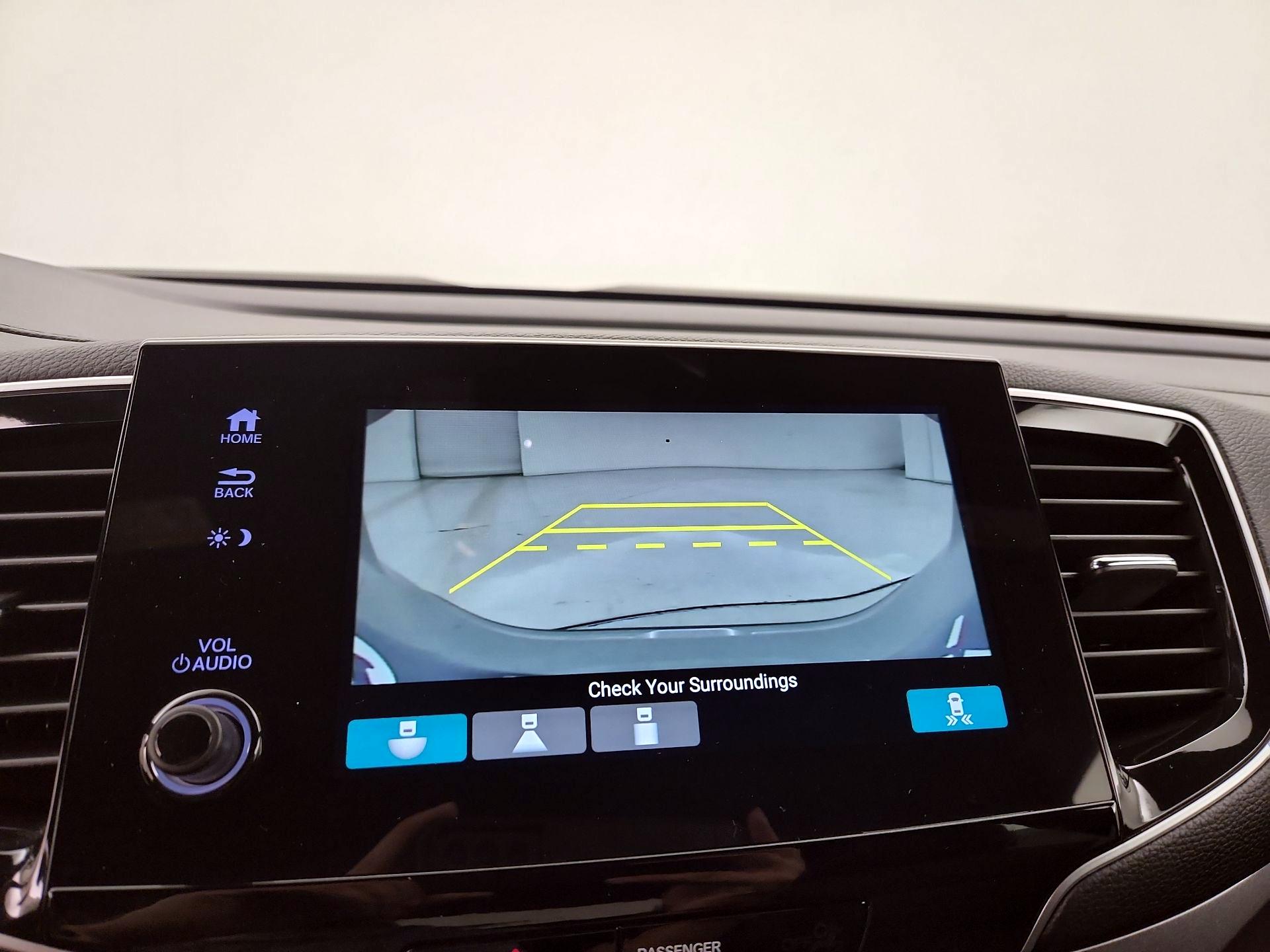 Thumbnail: 2020 Honda Passport - 15