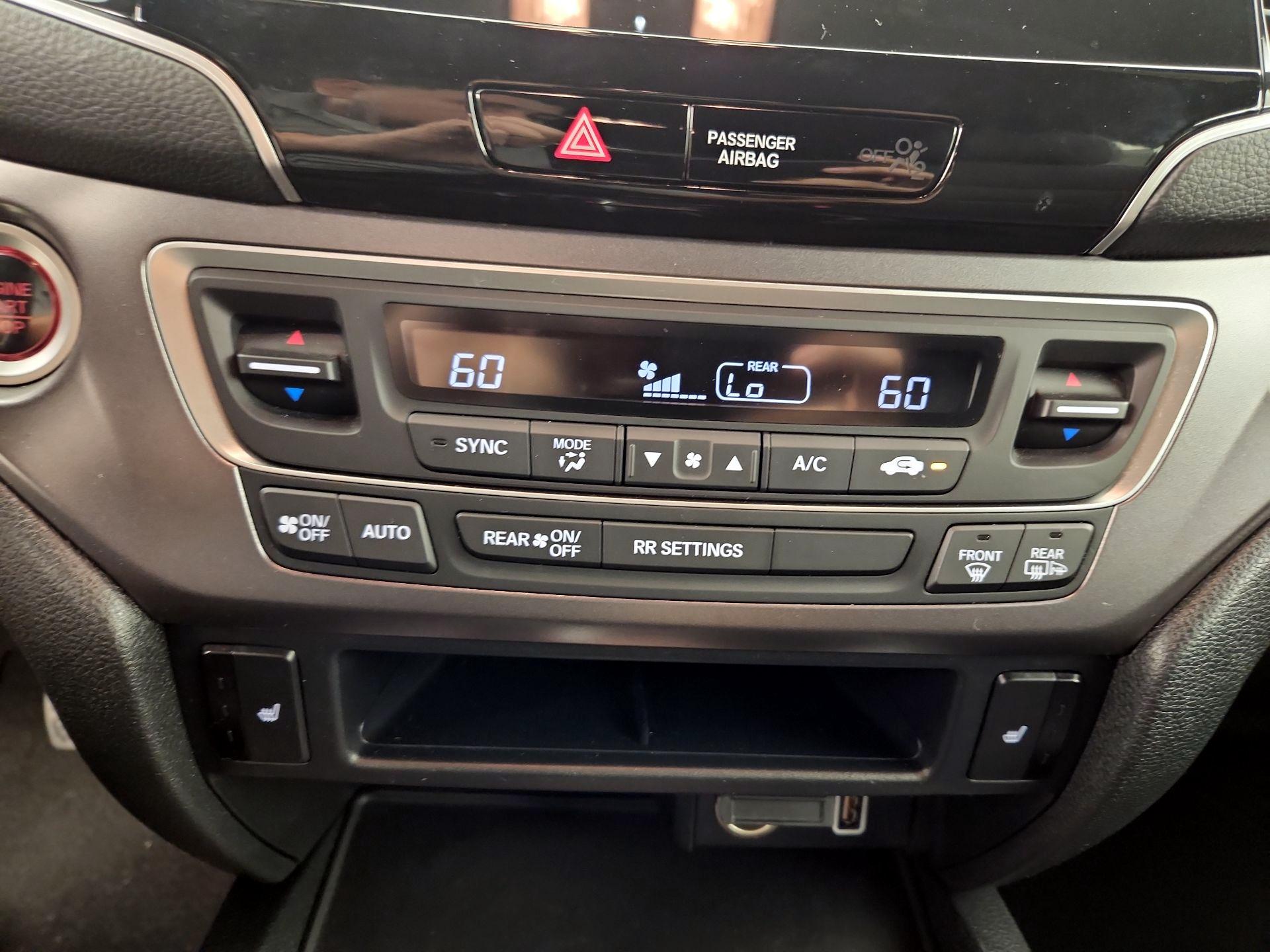 Thumbnail: 2020 Honda Passport - 17