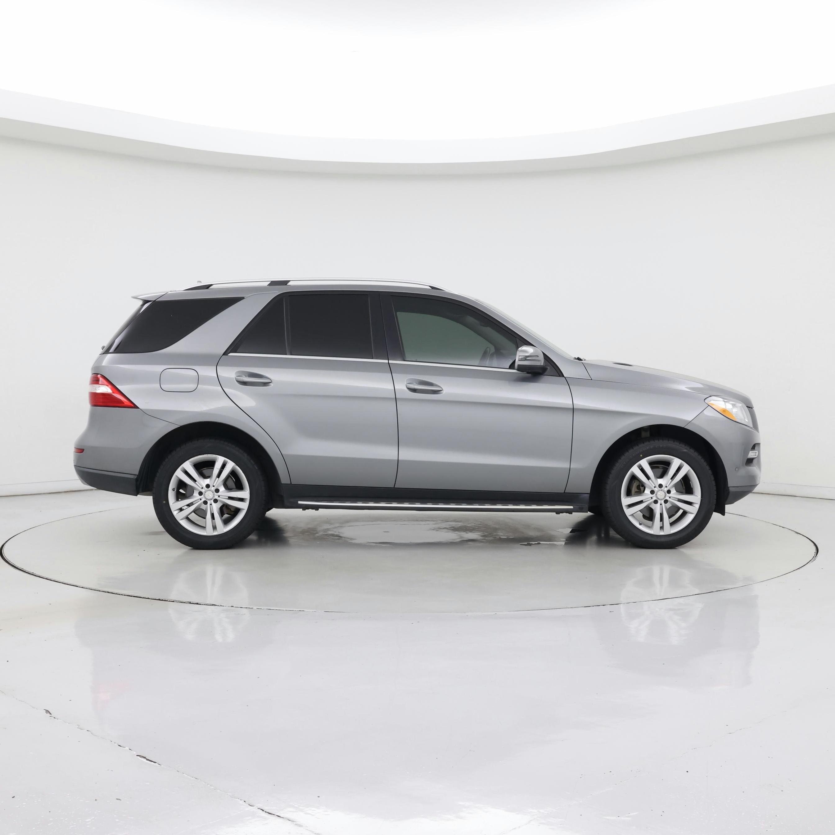 Thumbnail: 2015 Mercedes-Benz M-Class - 7