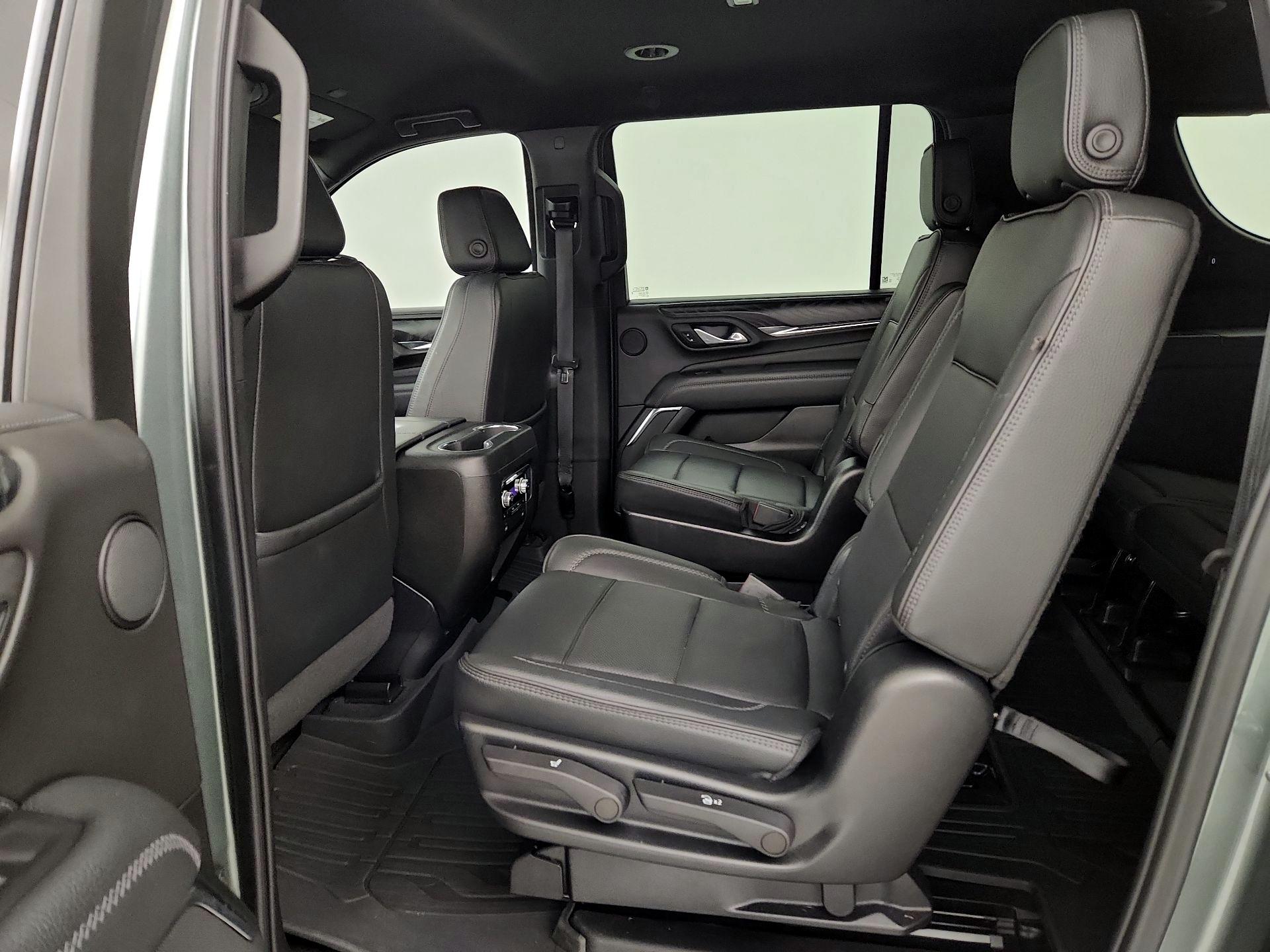 Thumbnail: 2023 GMC Yukon XL - 19