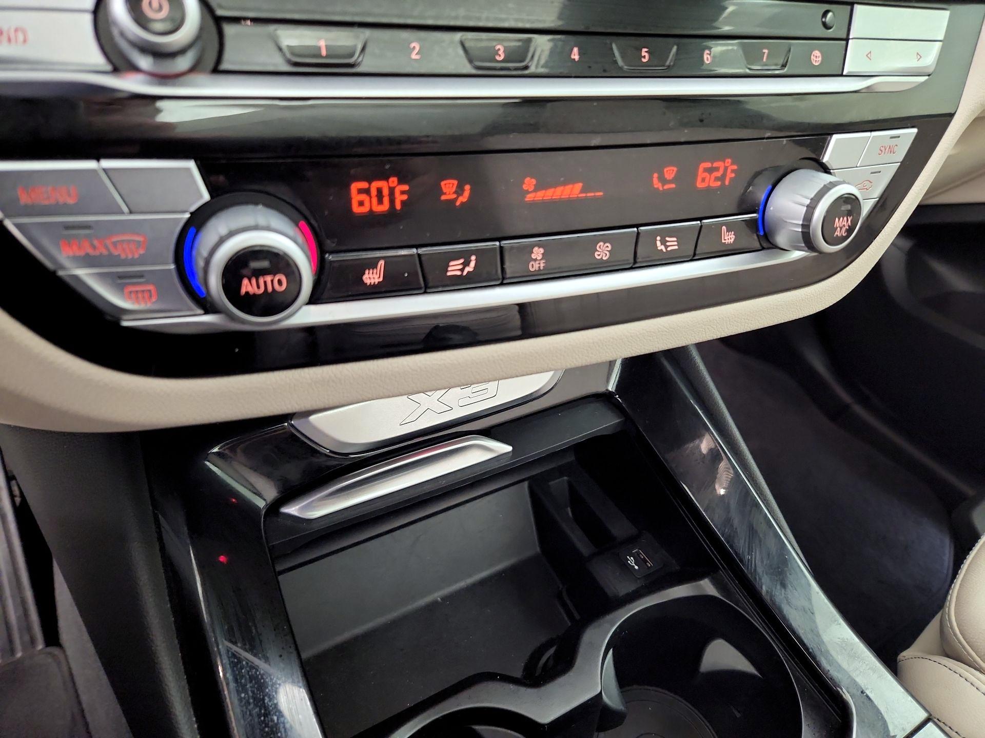 Thumbnail: 2021 BMW X3 - 17