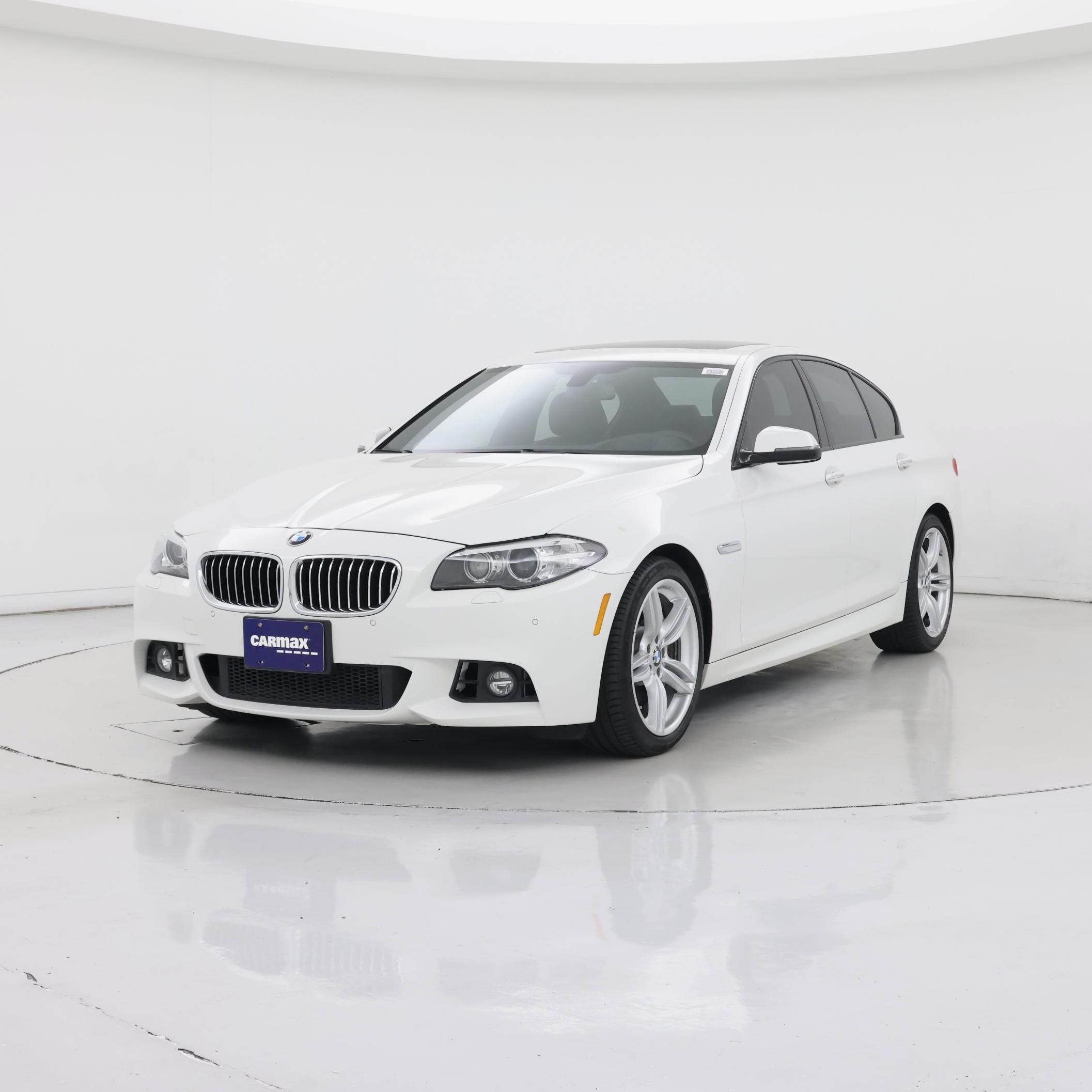 Thumbnail: 2016 BMW 5 Series - 4