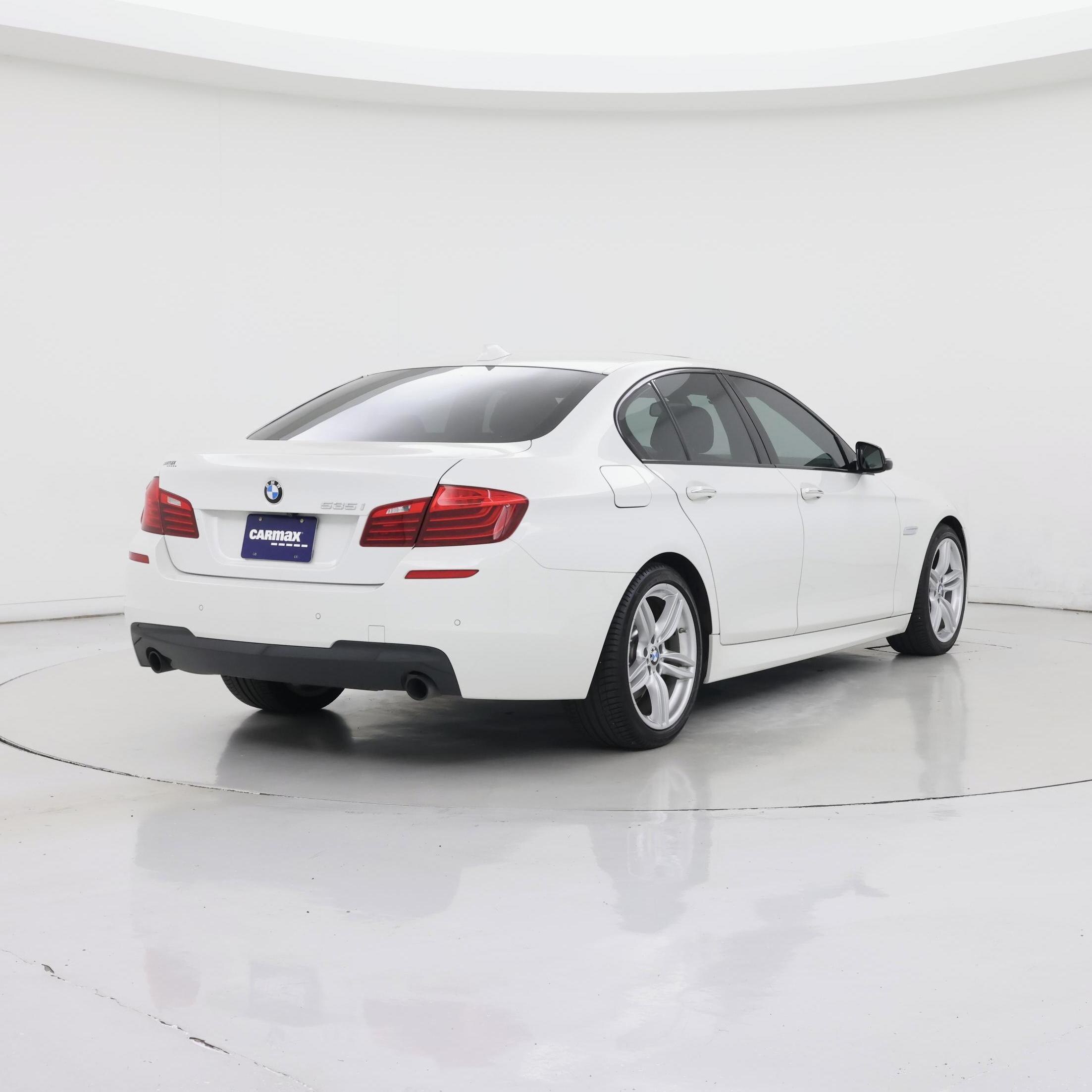 Thumbnail: 2016 BMW 5 Series - 8