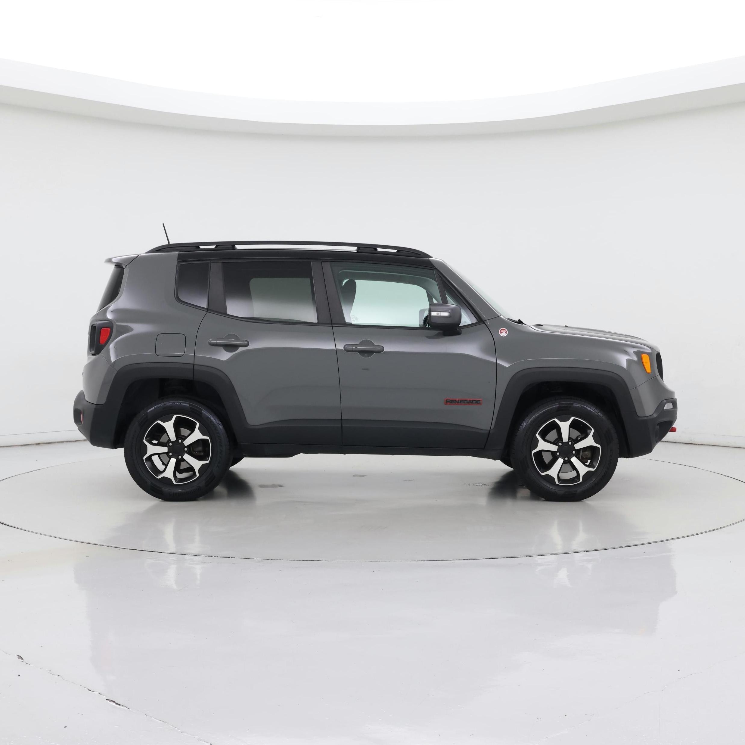 Thumbnail: 2020 Jeep Renegade - 7
