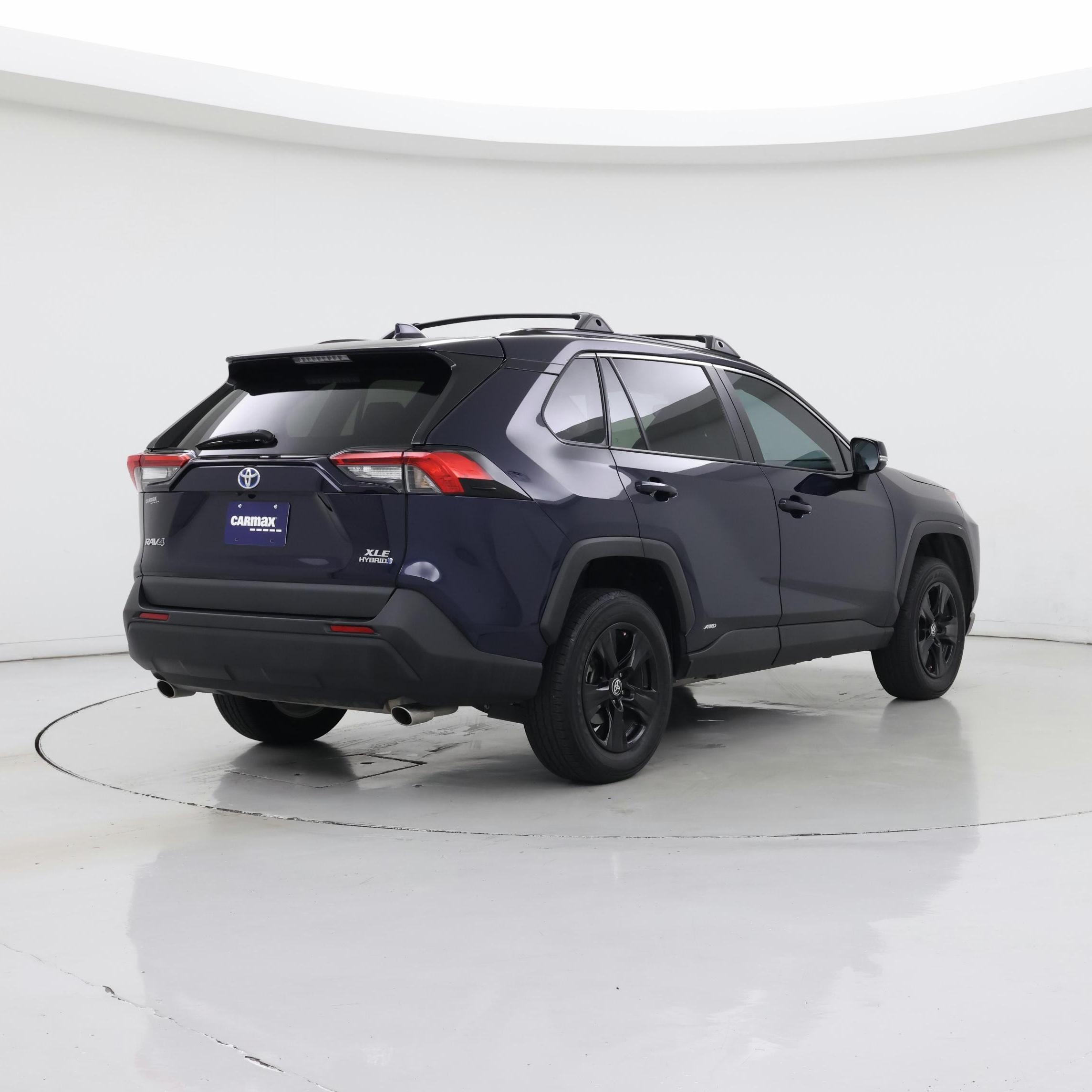 Thumbnail: 2024 Toyota RAV4 - 8