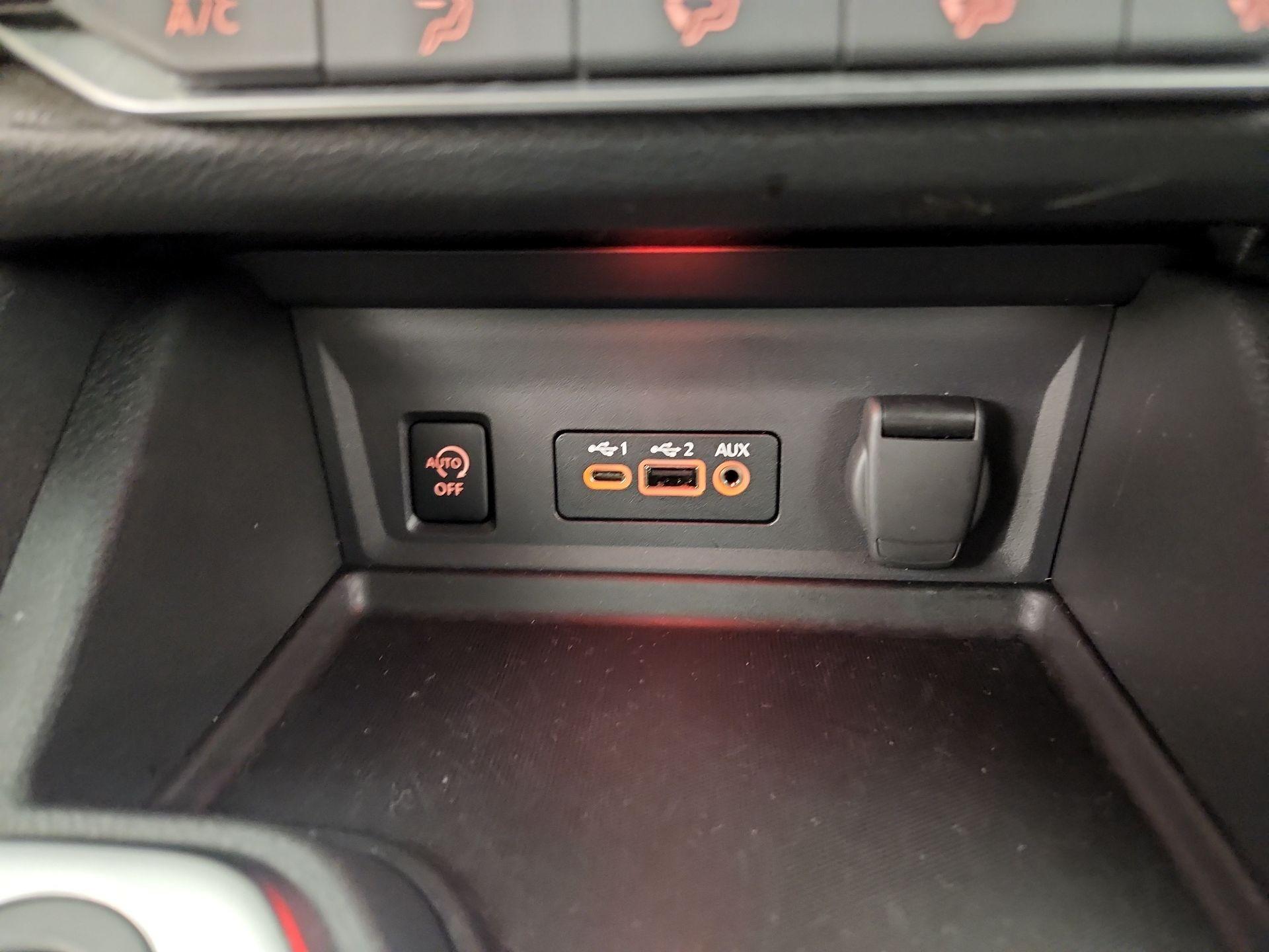 Thumbnail: 2024 Nissan Sentra - 18