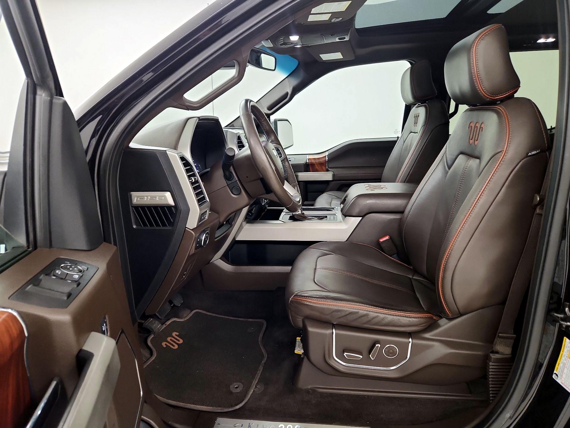 Thumbnail: 2017 Ford F-150 - 11