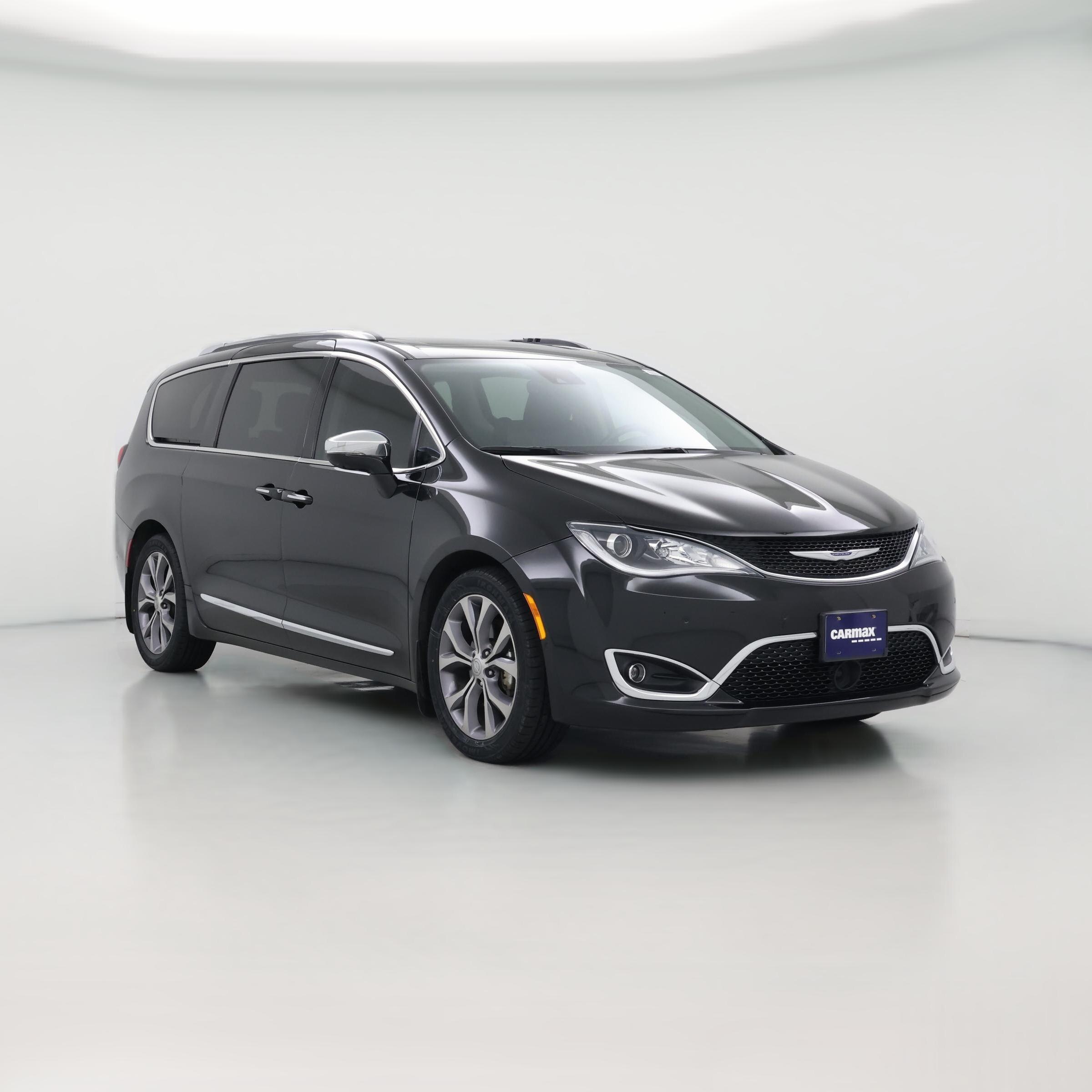 Thumbnail: 2019 Chrysler Pacifica - 1