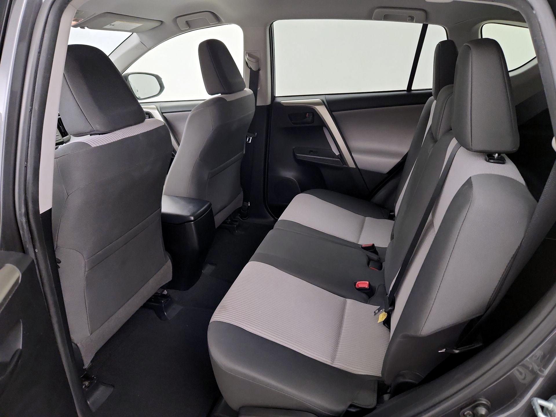 Thumbnail: 2014 Toyota RAV4 - 19