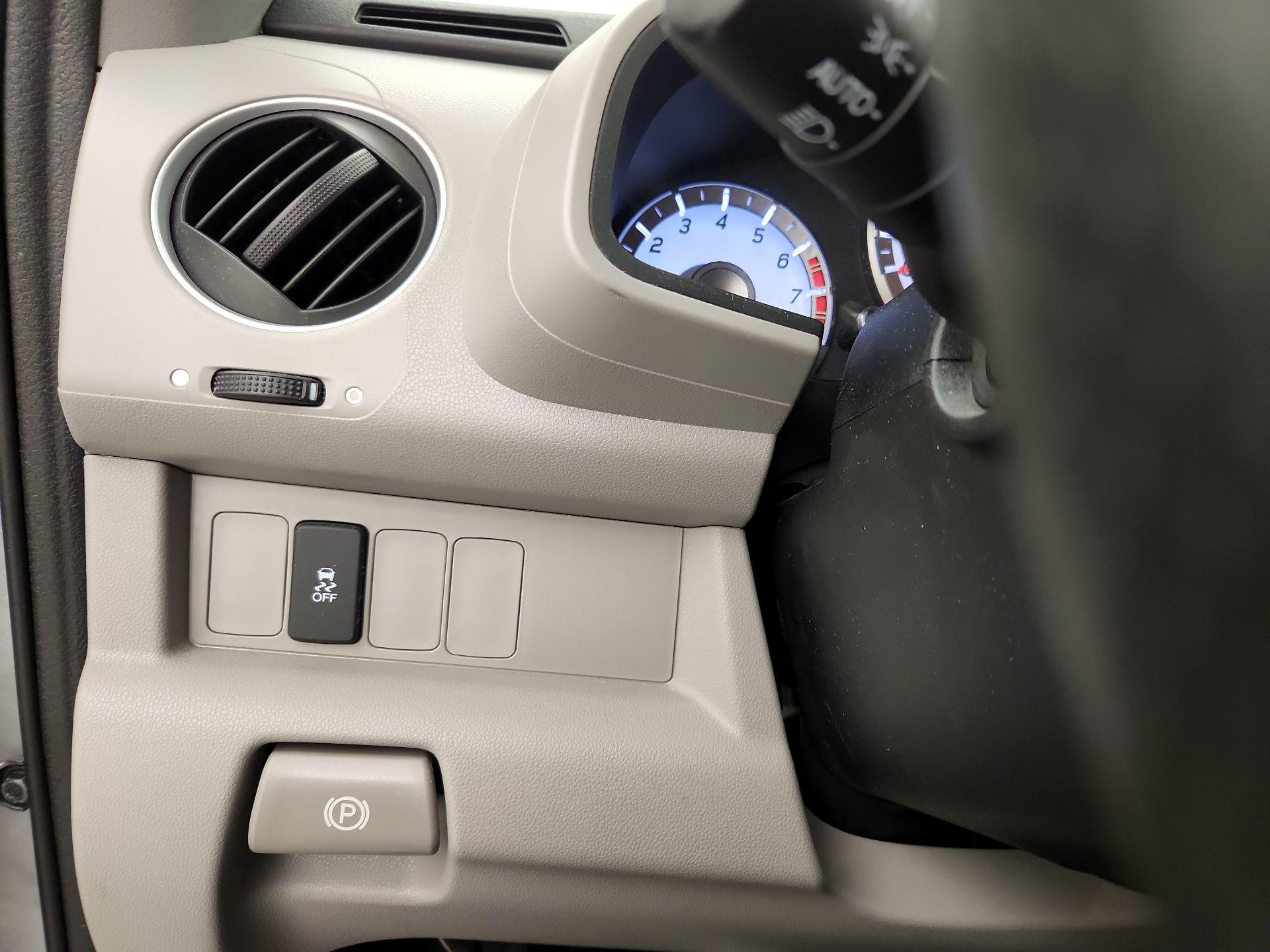 Thumbnail: 2014 Honda Pilot - 13