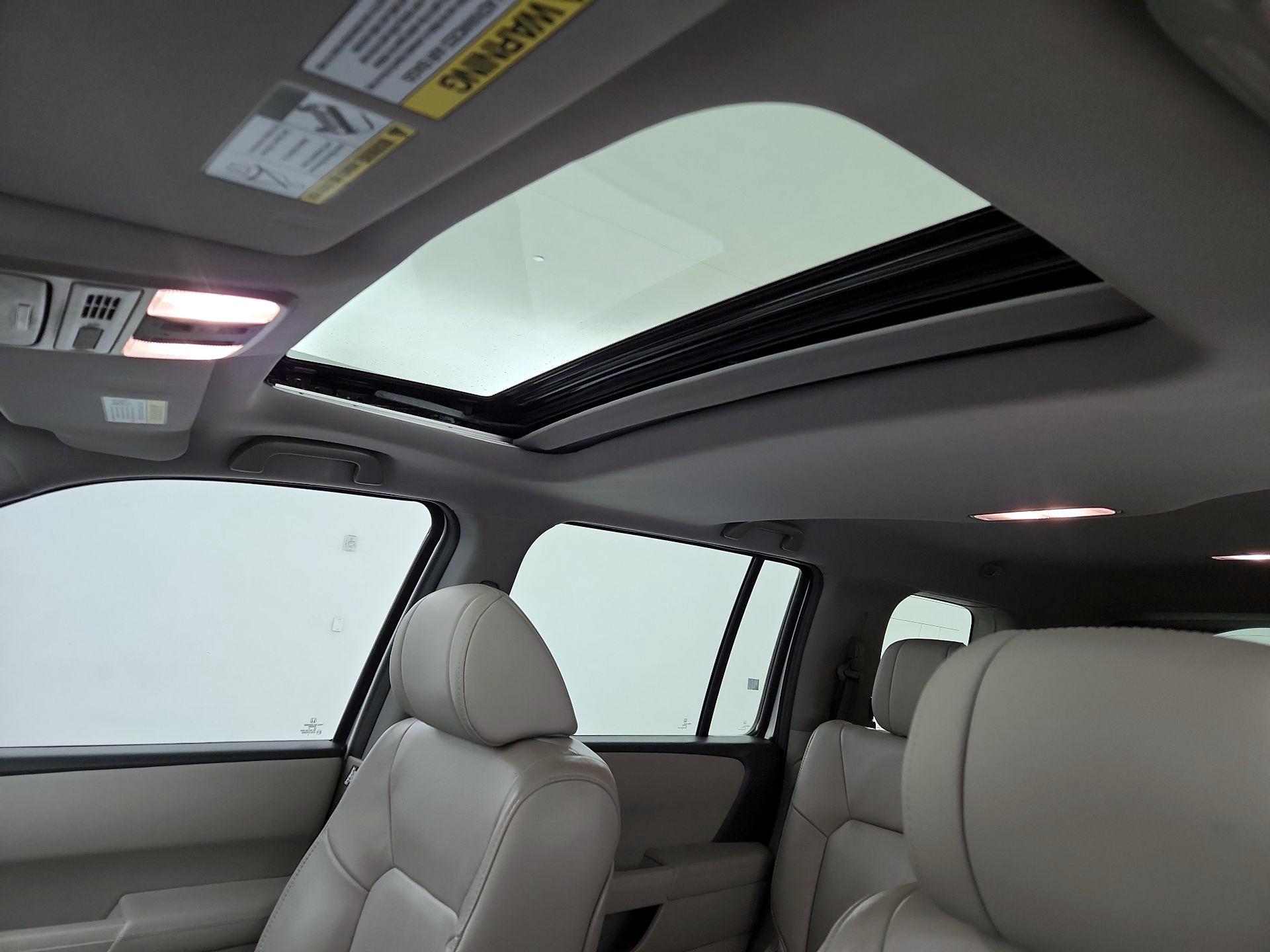 Thumbnail: 2014 Honda Pilot - 19