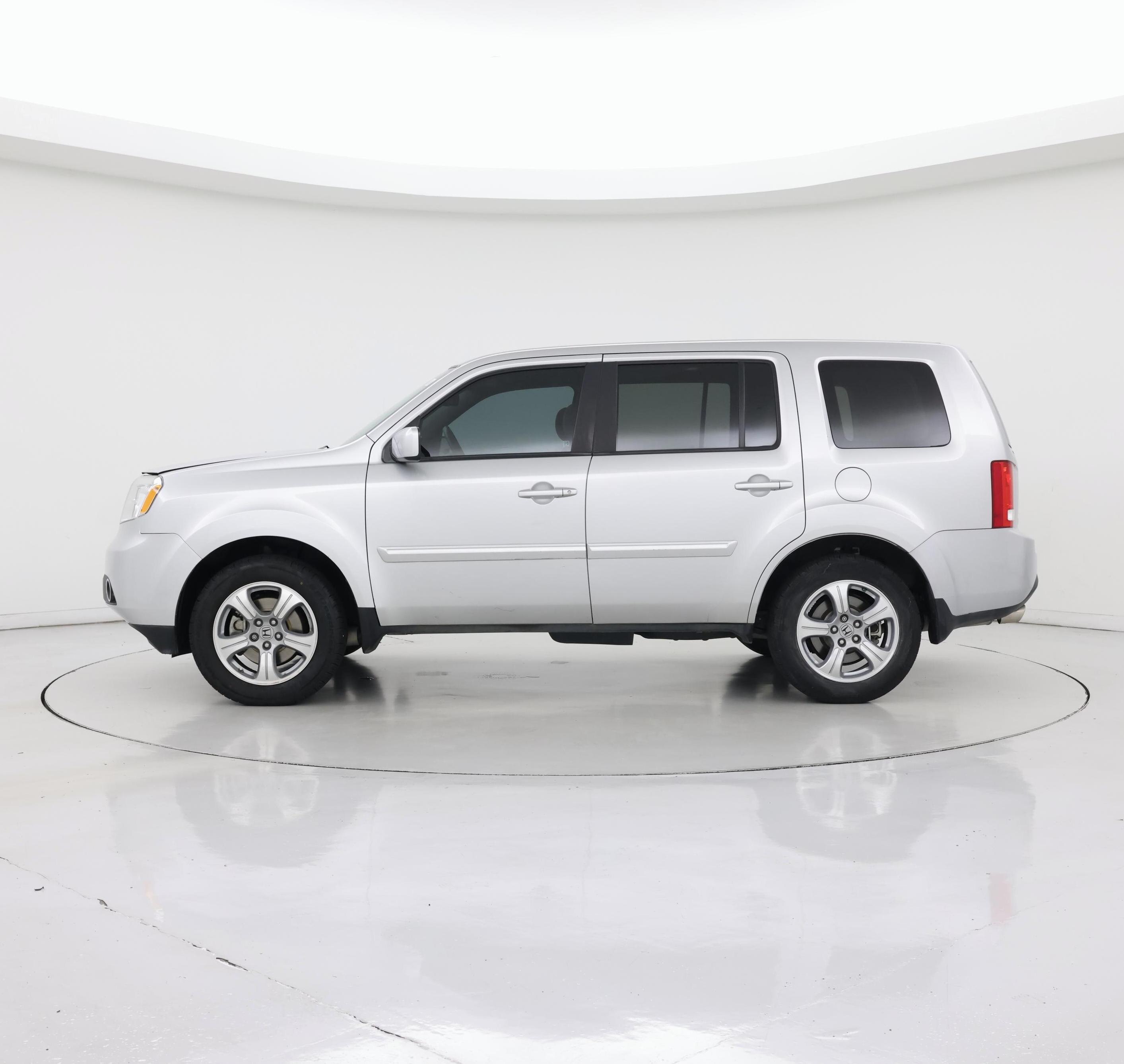 Thumbnail: 2014 Honda Pilot - 3
