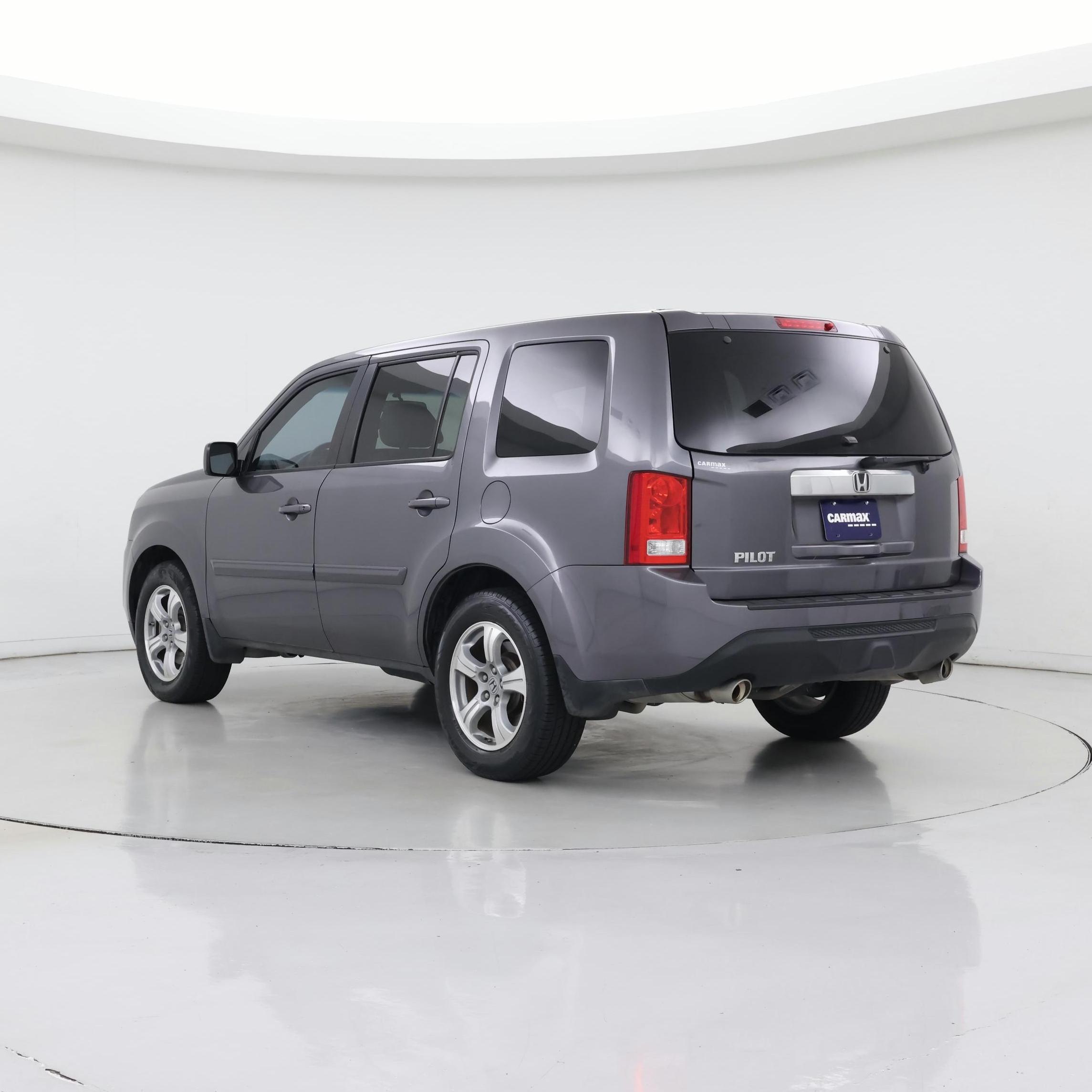 Thumbnail: 2015 Honda Pilot - 2