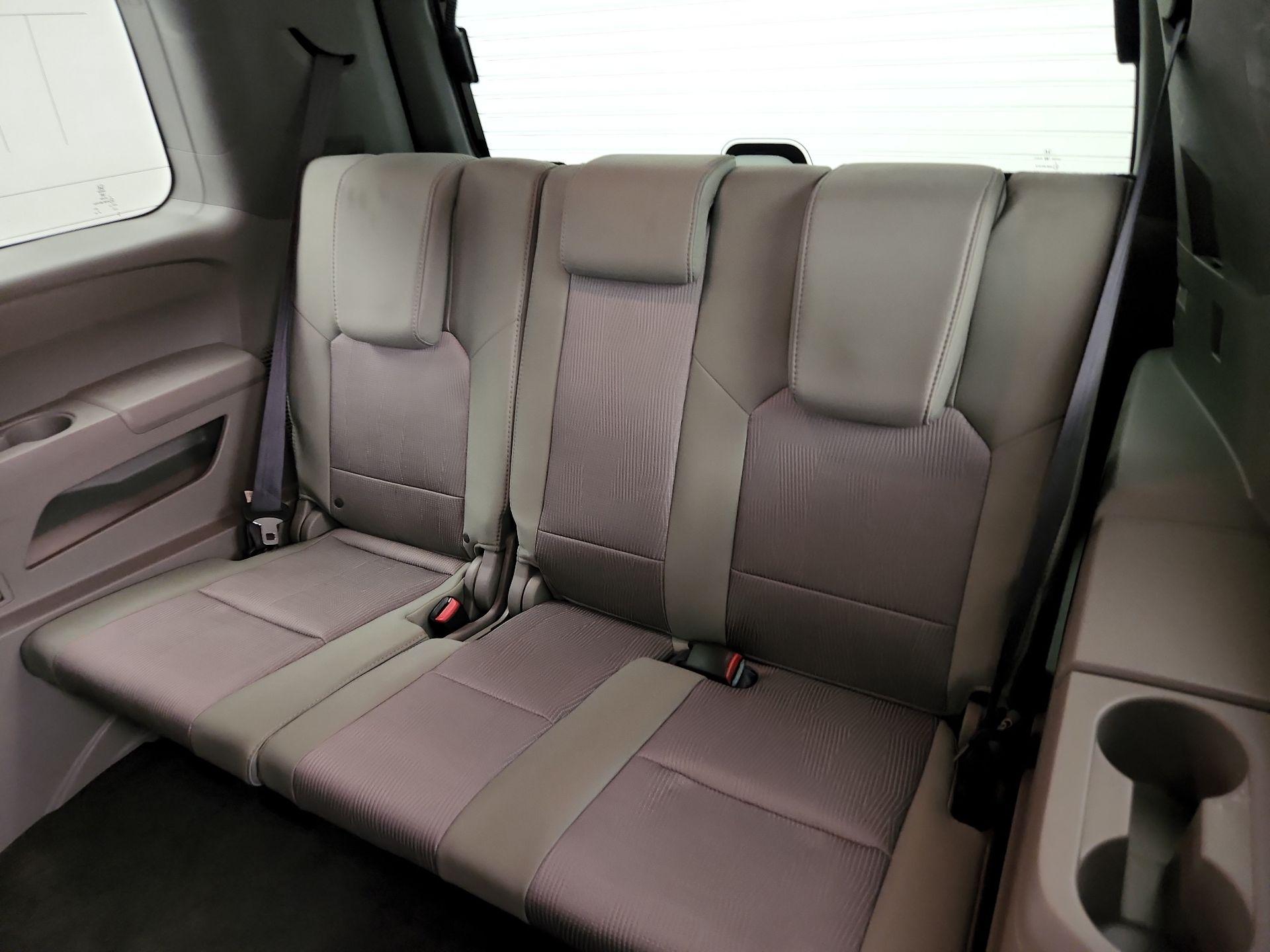 Thumbnail: 2015 Honda Pilot - 20