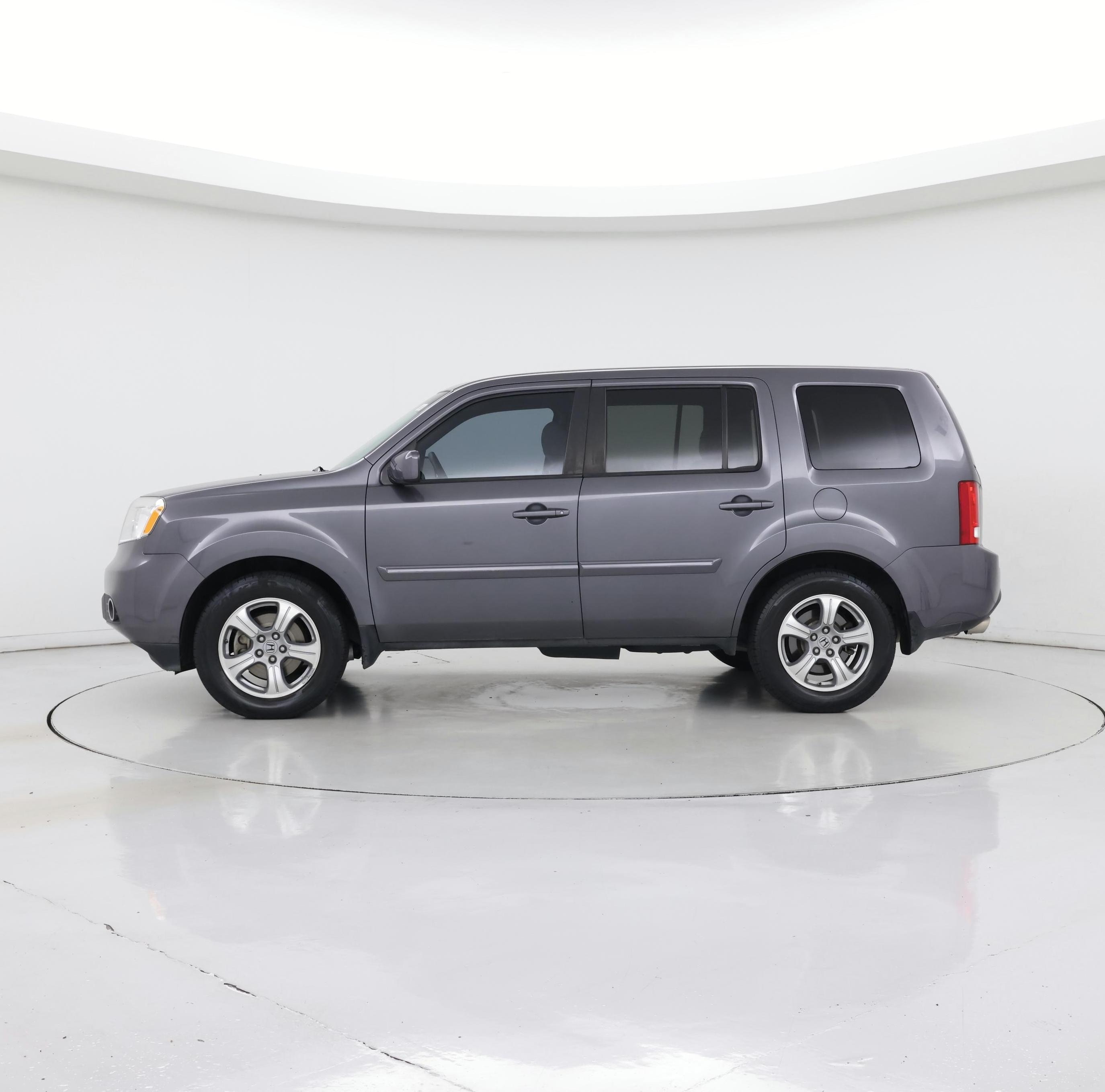 Thumbnail: 2015 Honda Pilot - 3