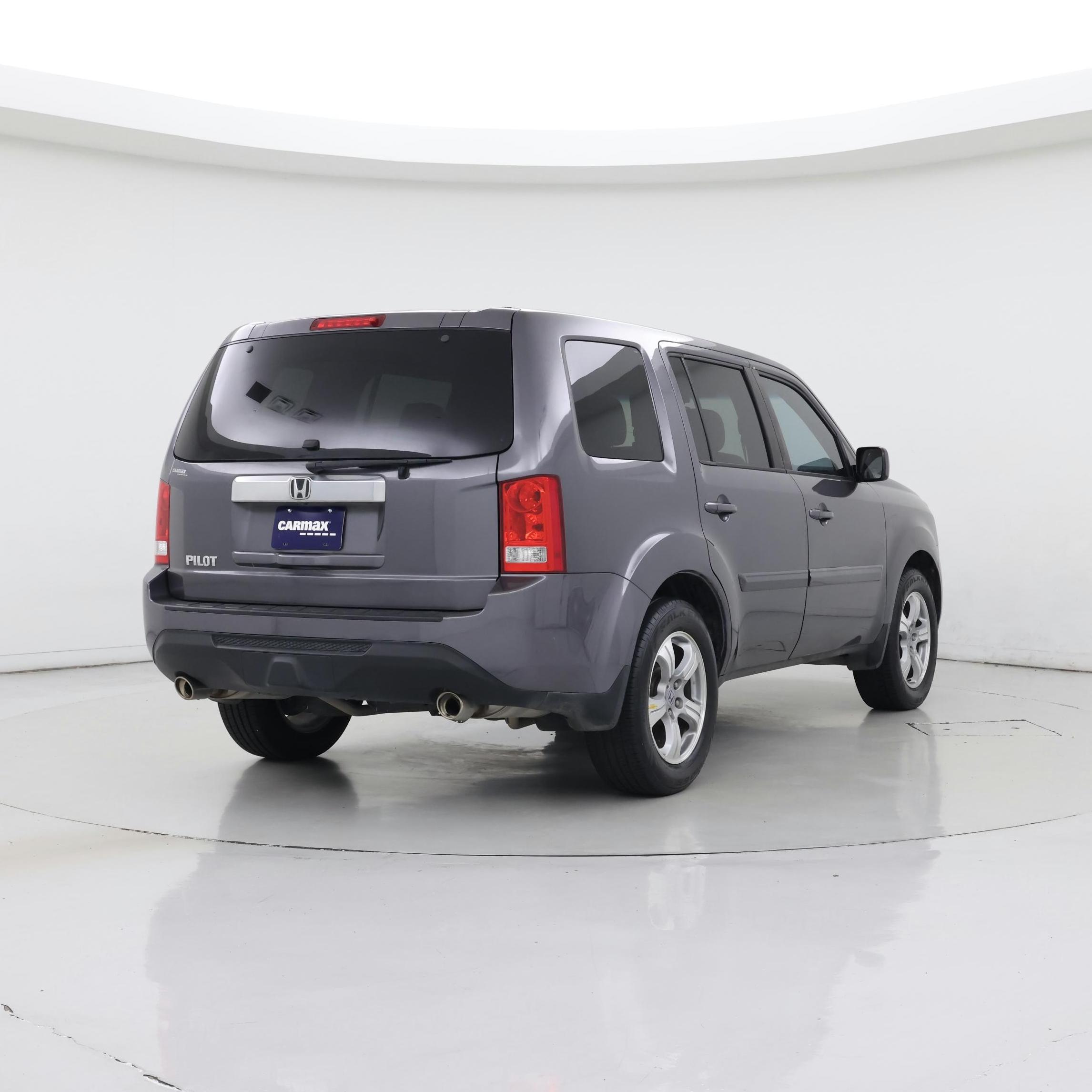 Thumbnail: 2015 Honda Pilot - 8