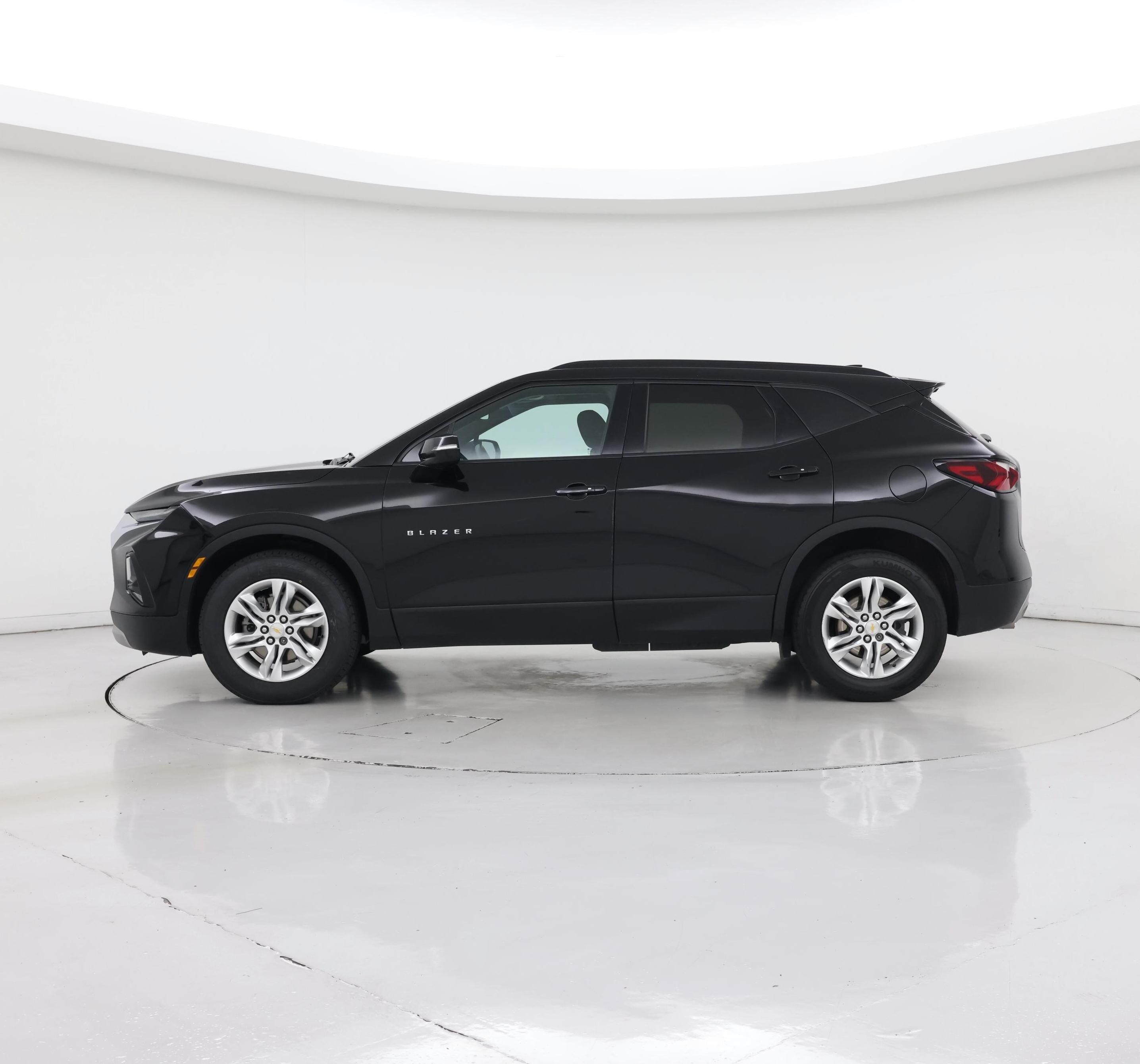 Thumbnail: 2021 Chevrolet Blazer - 3