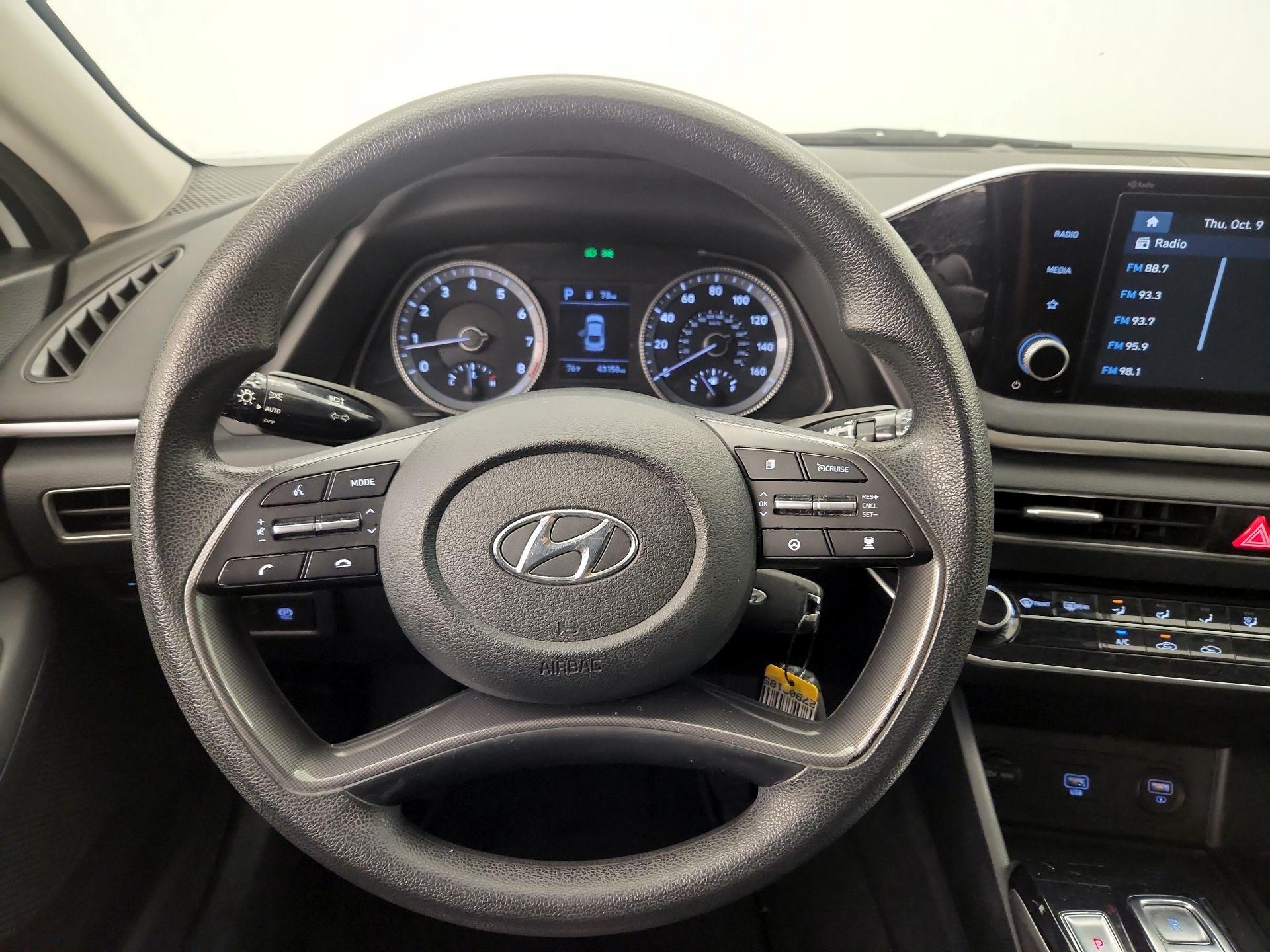 Thumbnail: 2022 Hyundai Sonata - 10