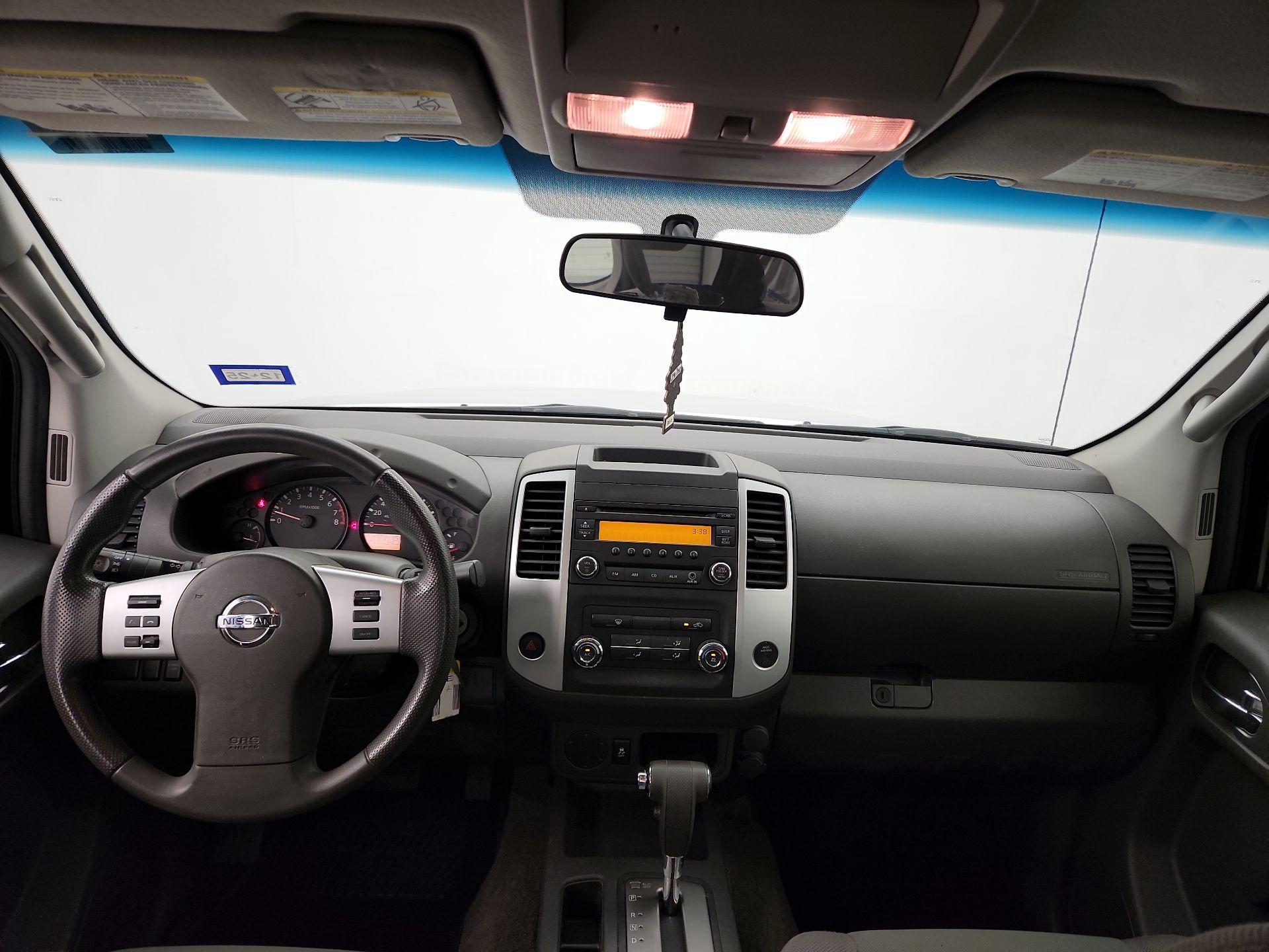 Thumbnail: 2015 Nissan Frontier - 9