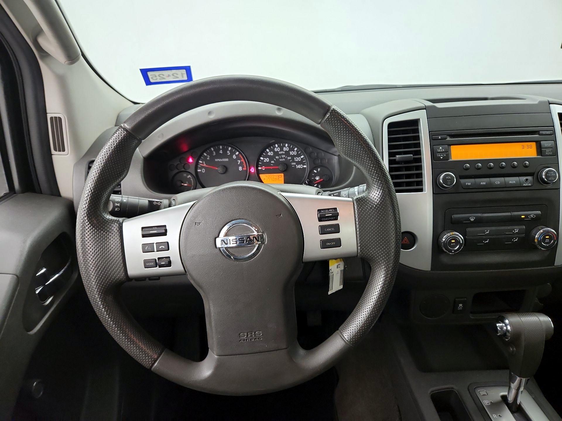 Thumbnail: 2015 Nissan Frontier - 10