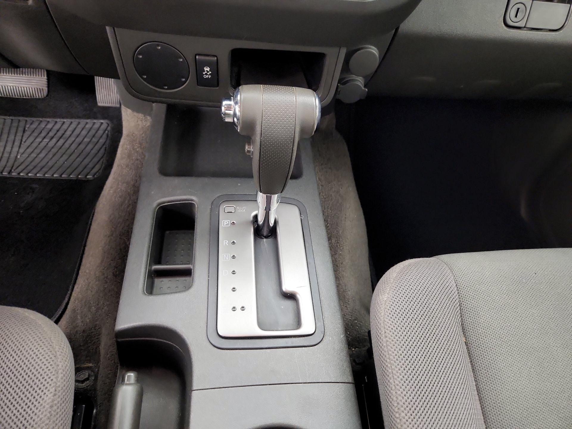 Thumbnail: 2015 Nissan Frontier - 16