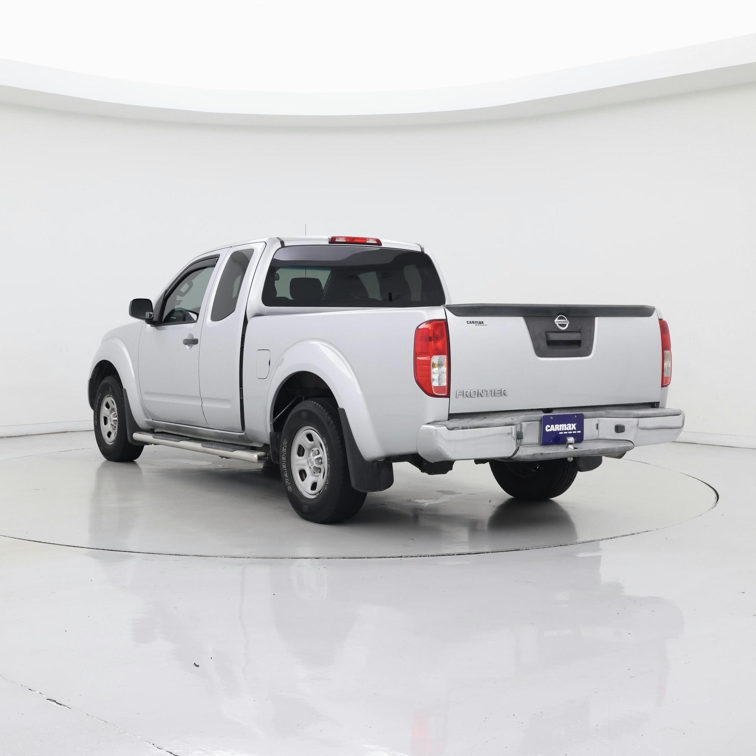 Thumbnail: 2015 Nissan Frontier - 2