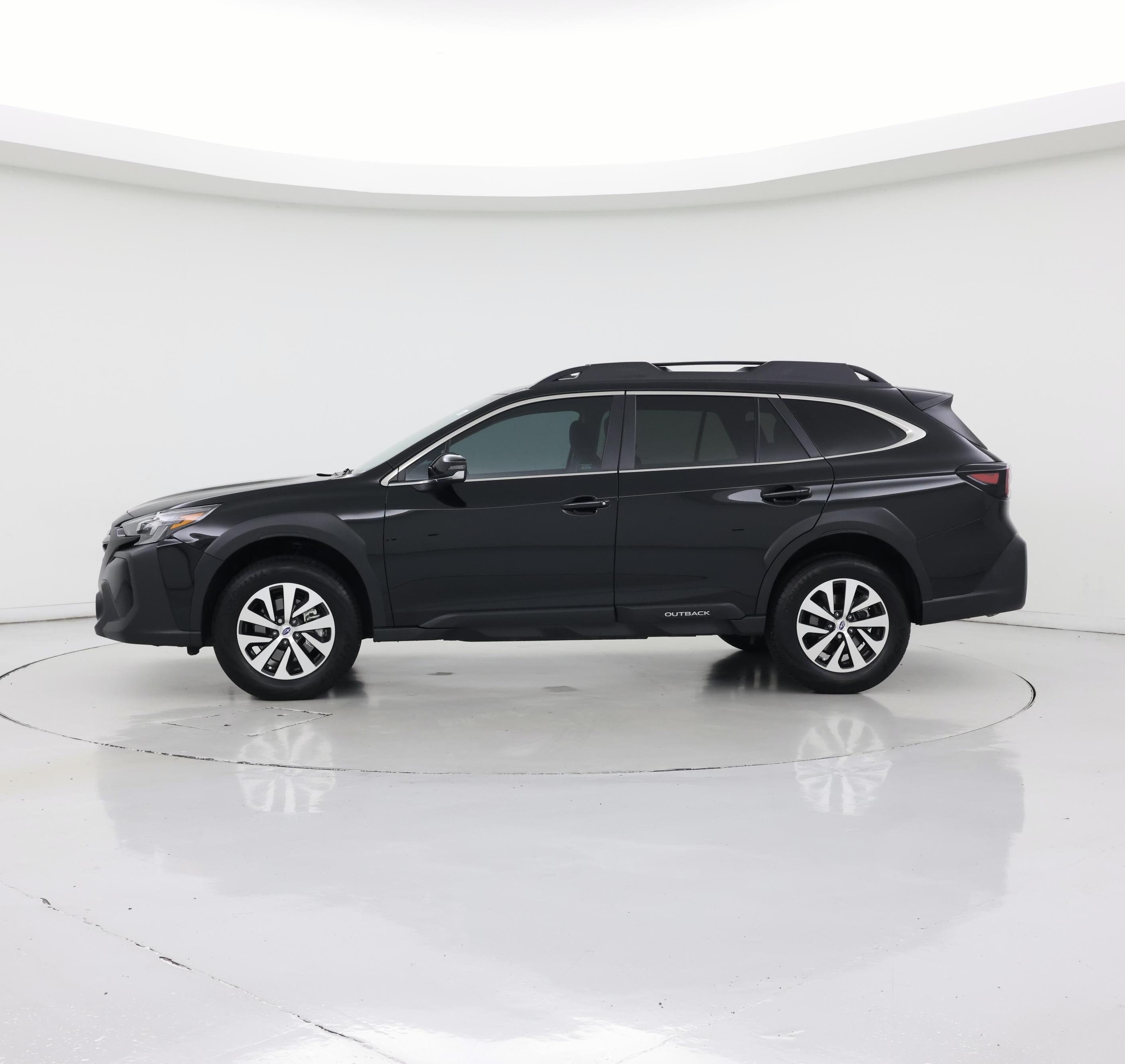 Thumbnail: 2025 Subaru Outback - 3