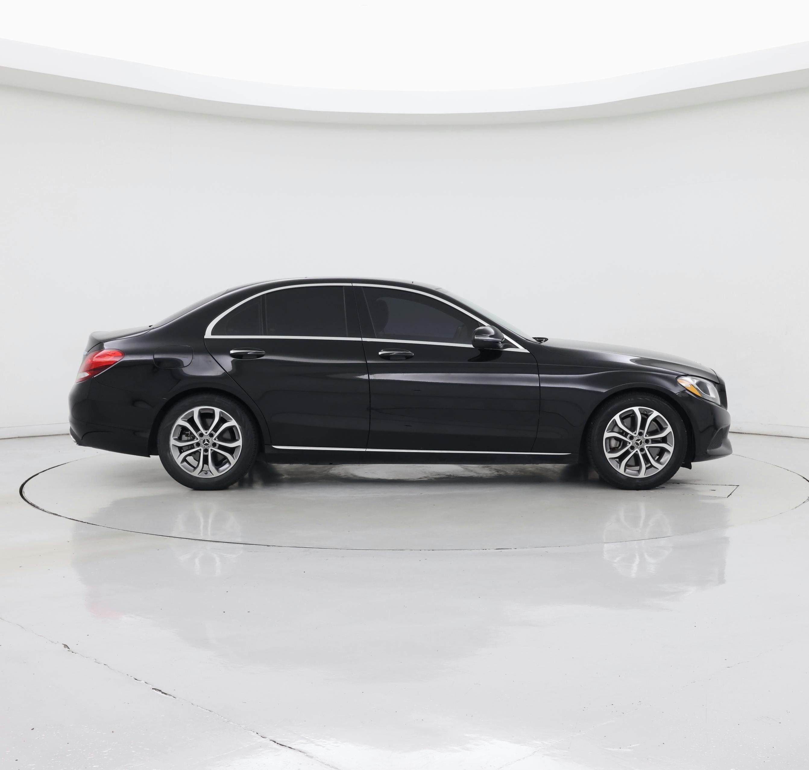 Thumbnail: 2018 Mercedes-Benz C-Class - 7
