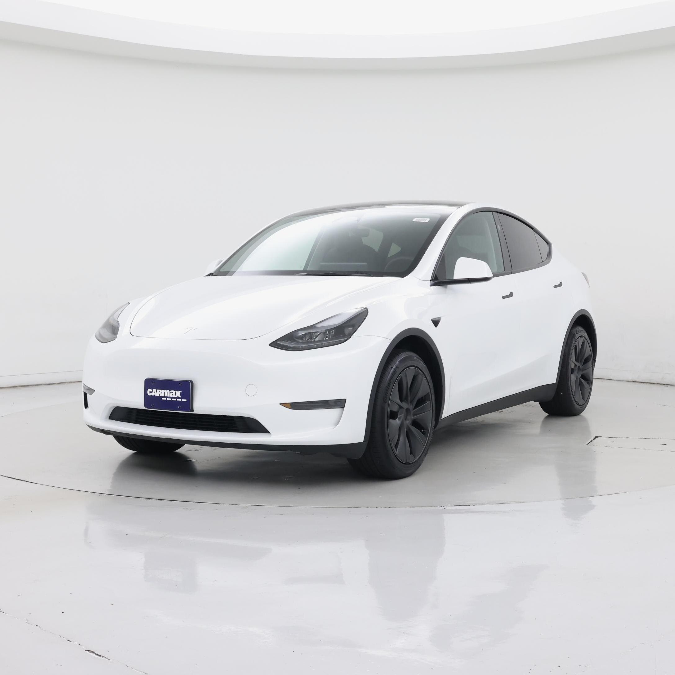 Thumbnail: 2025 Tesla Model Y - 4