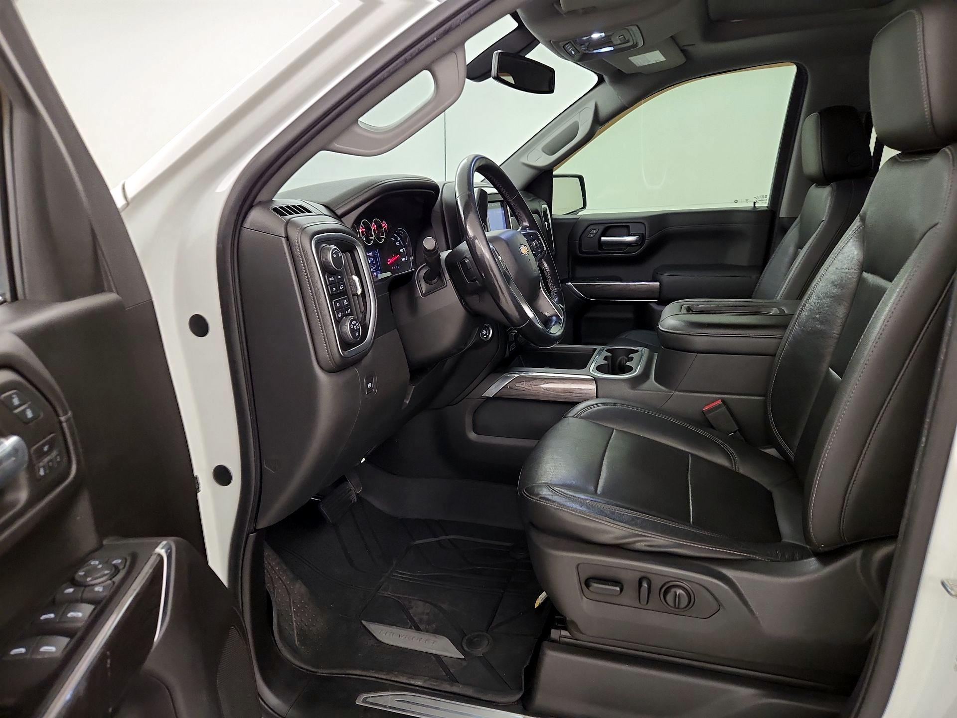 Thumbnail: 2019 Chevrolet Silverado 1500 - 11