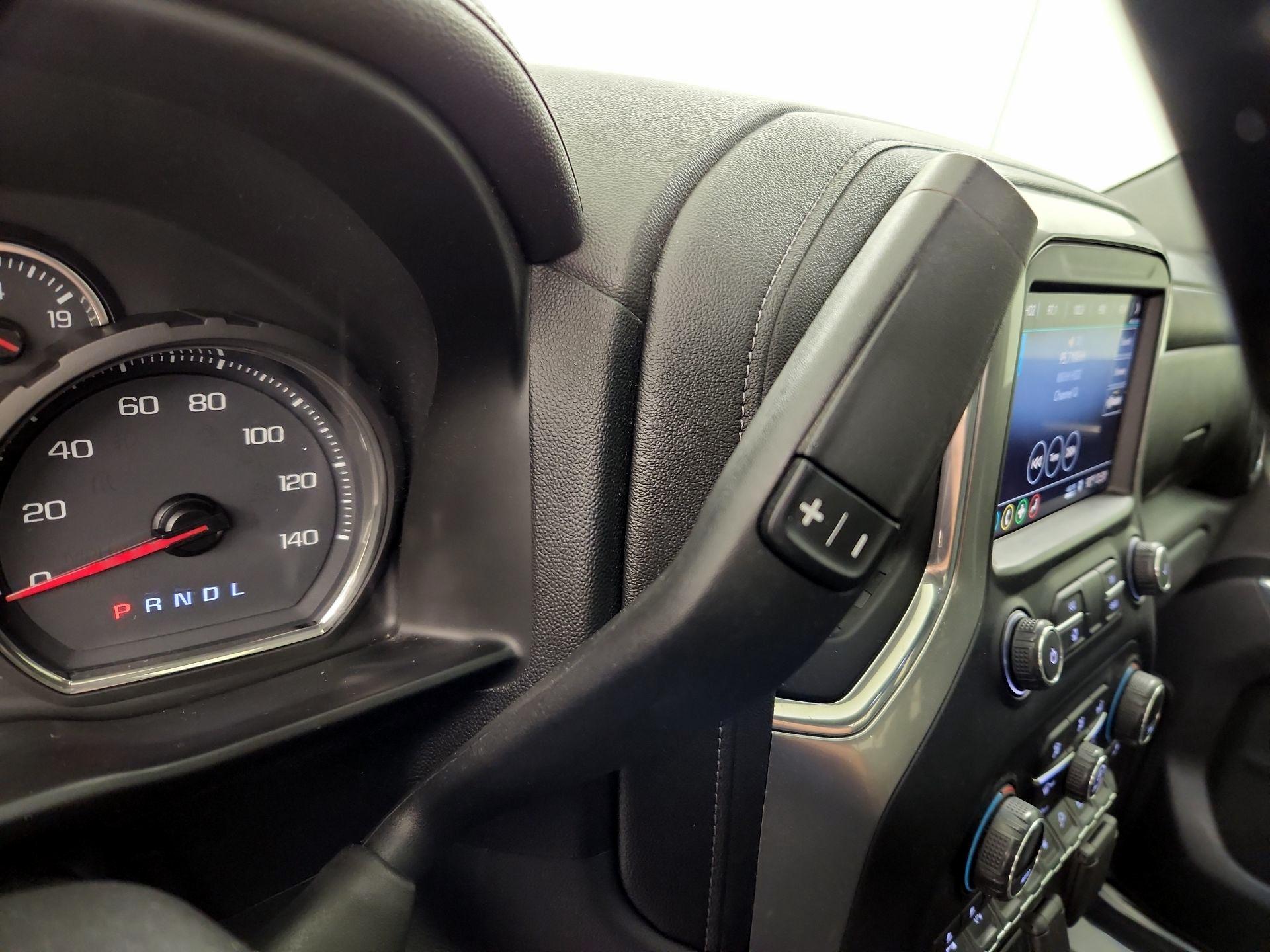 Thumbnail: 2019 Chevrolet Silverado 1500 - 17