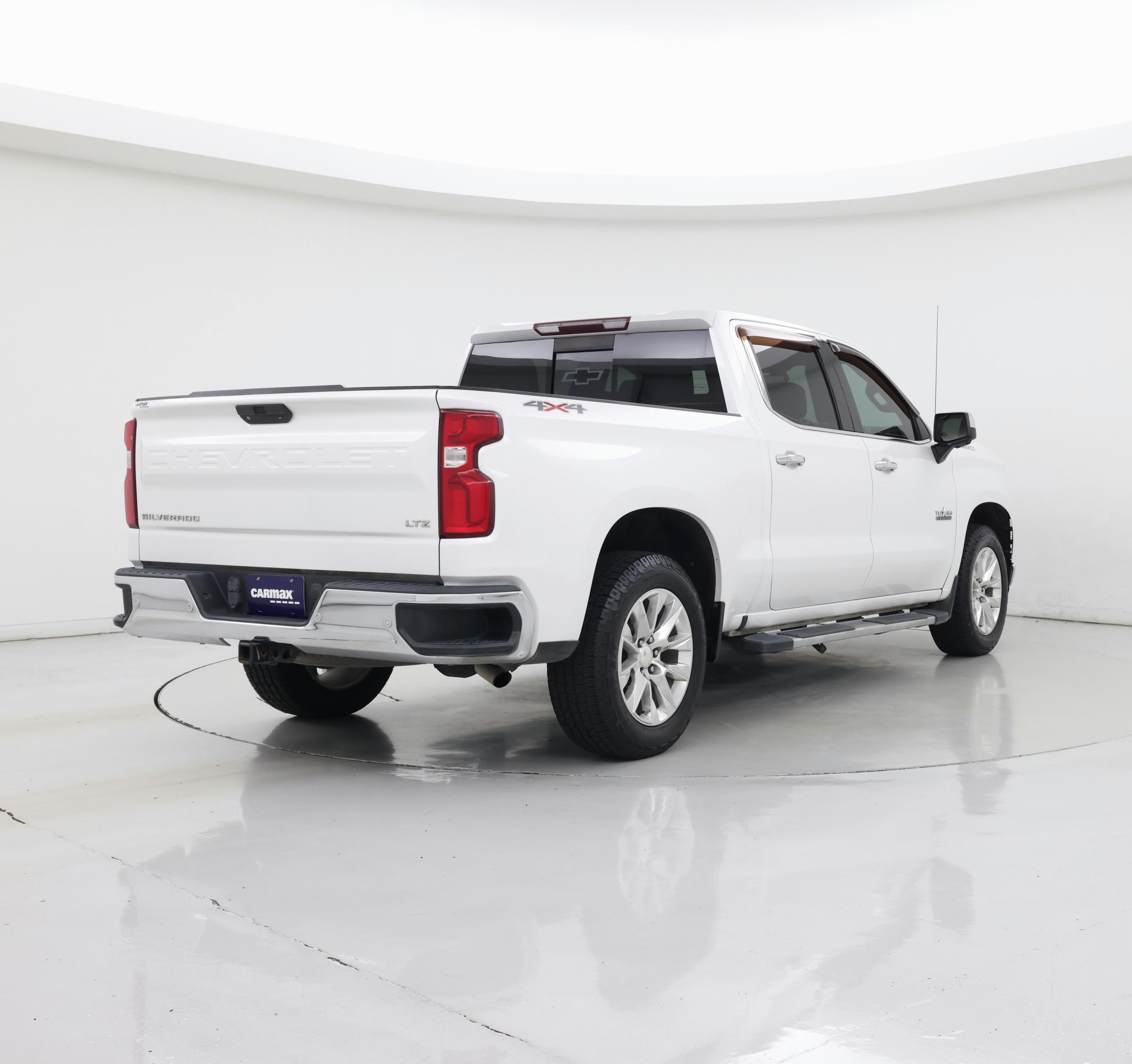 Thumbnail: 2019 Chevrolet Silverado 1500 - 8