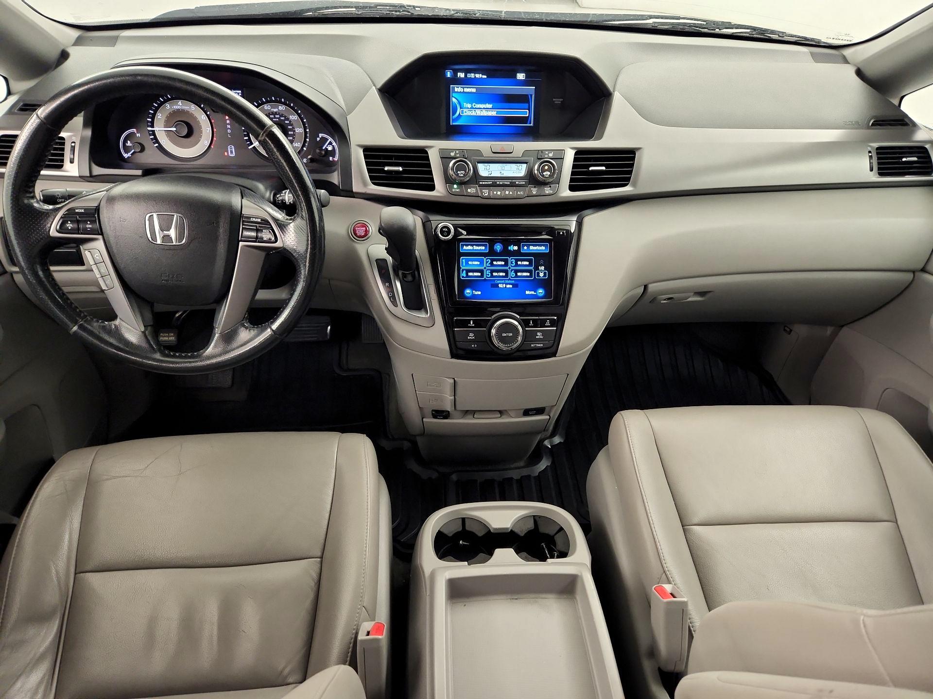Thumbnail: 2015 Honda Odyssey - 9