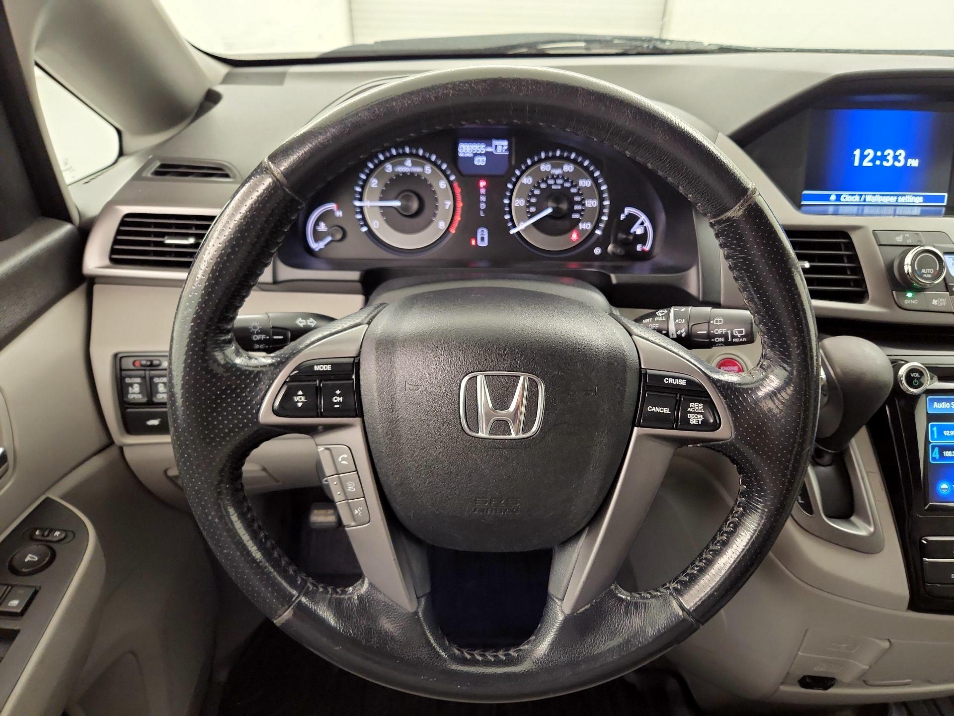 Thumbnail: 2015 Honda Odyssey - 10