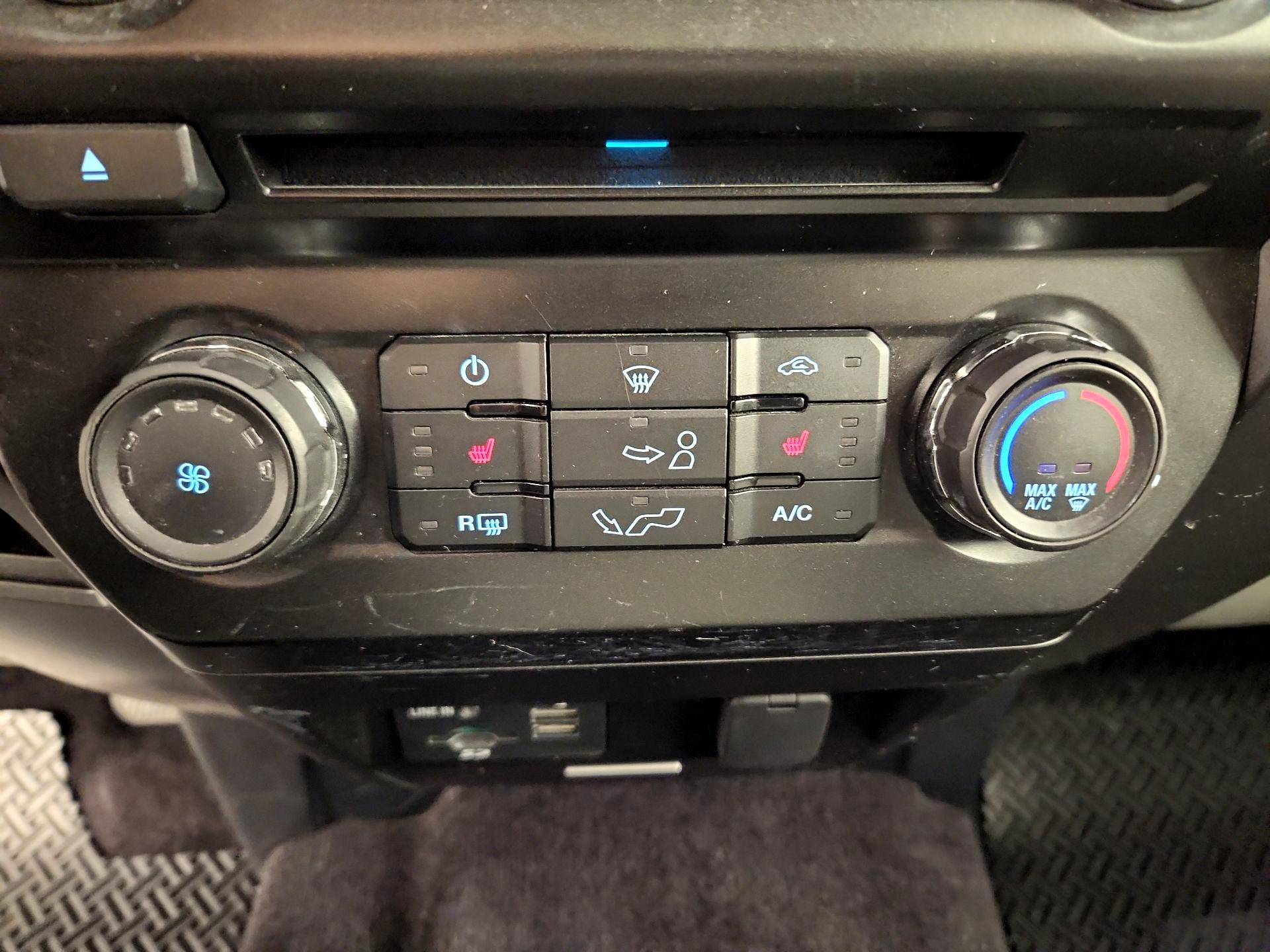 Thumbnail: 2015 Ford F-150 - 16