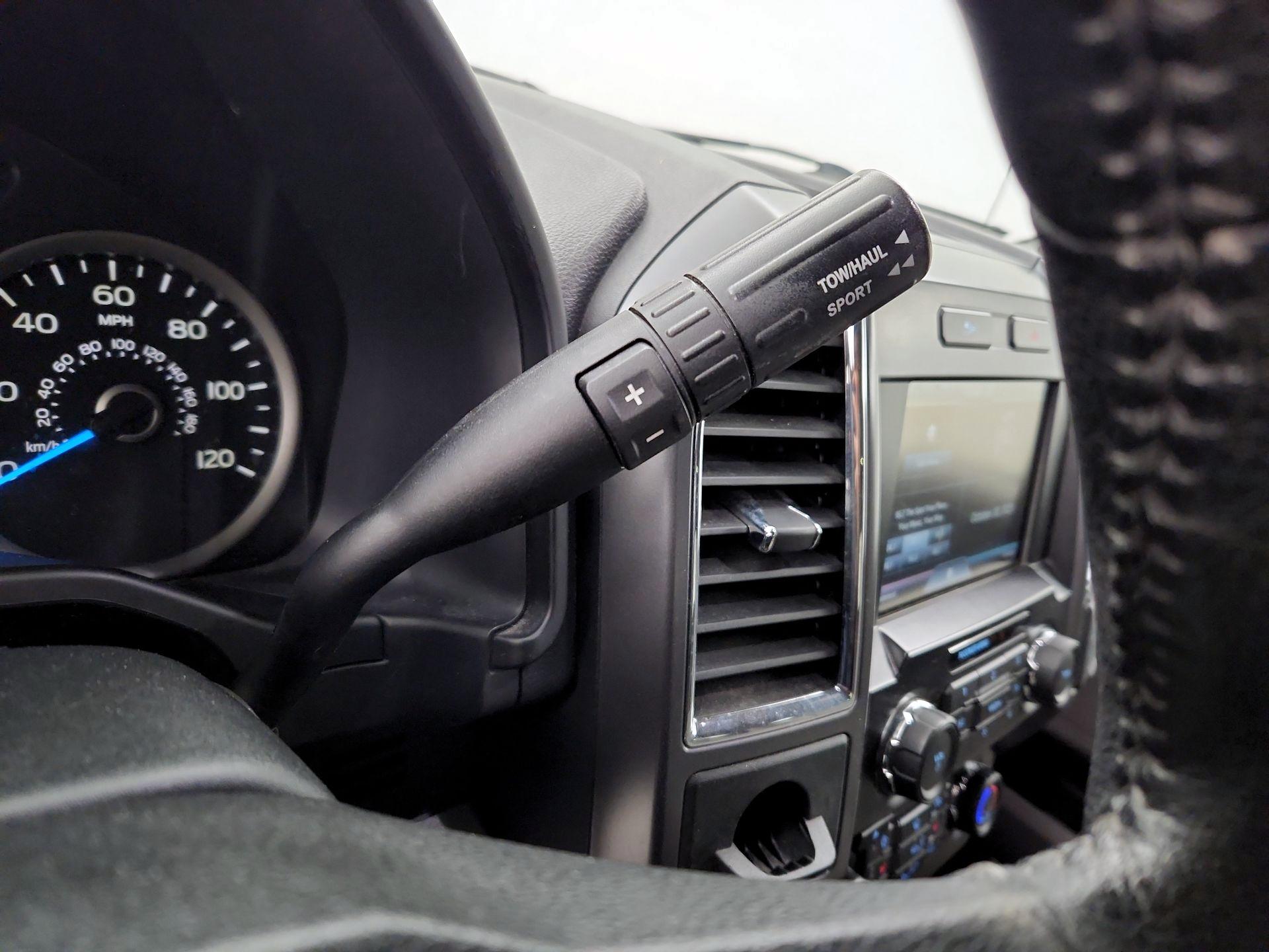 Thumbnail: 2015 Ford F-150 - 17