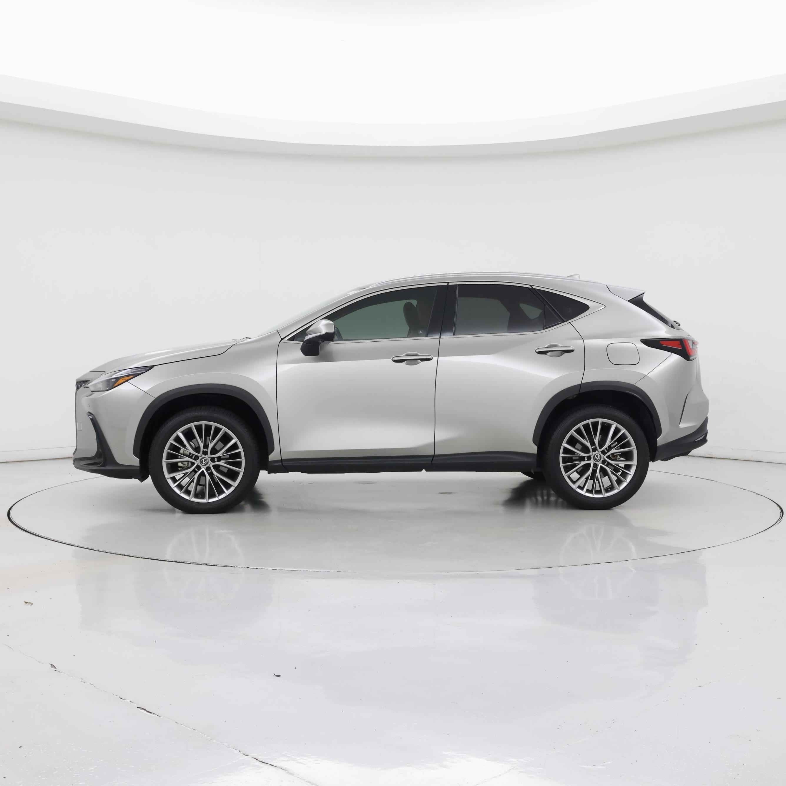 Thumbnail: 2022 Lexus NX - 3