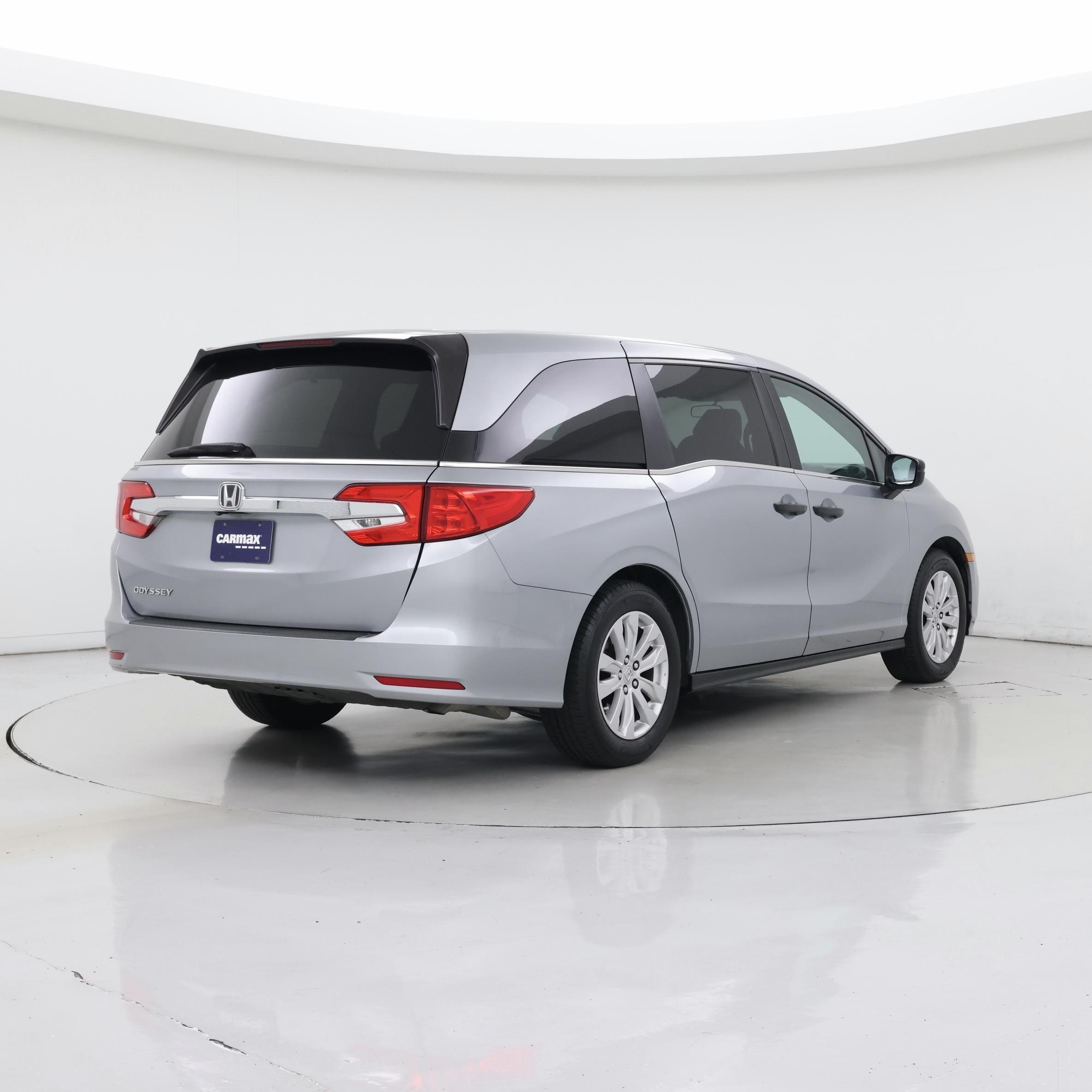 Thumbnail: 2019 Honda Odyssey - 8