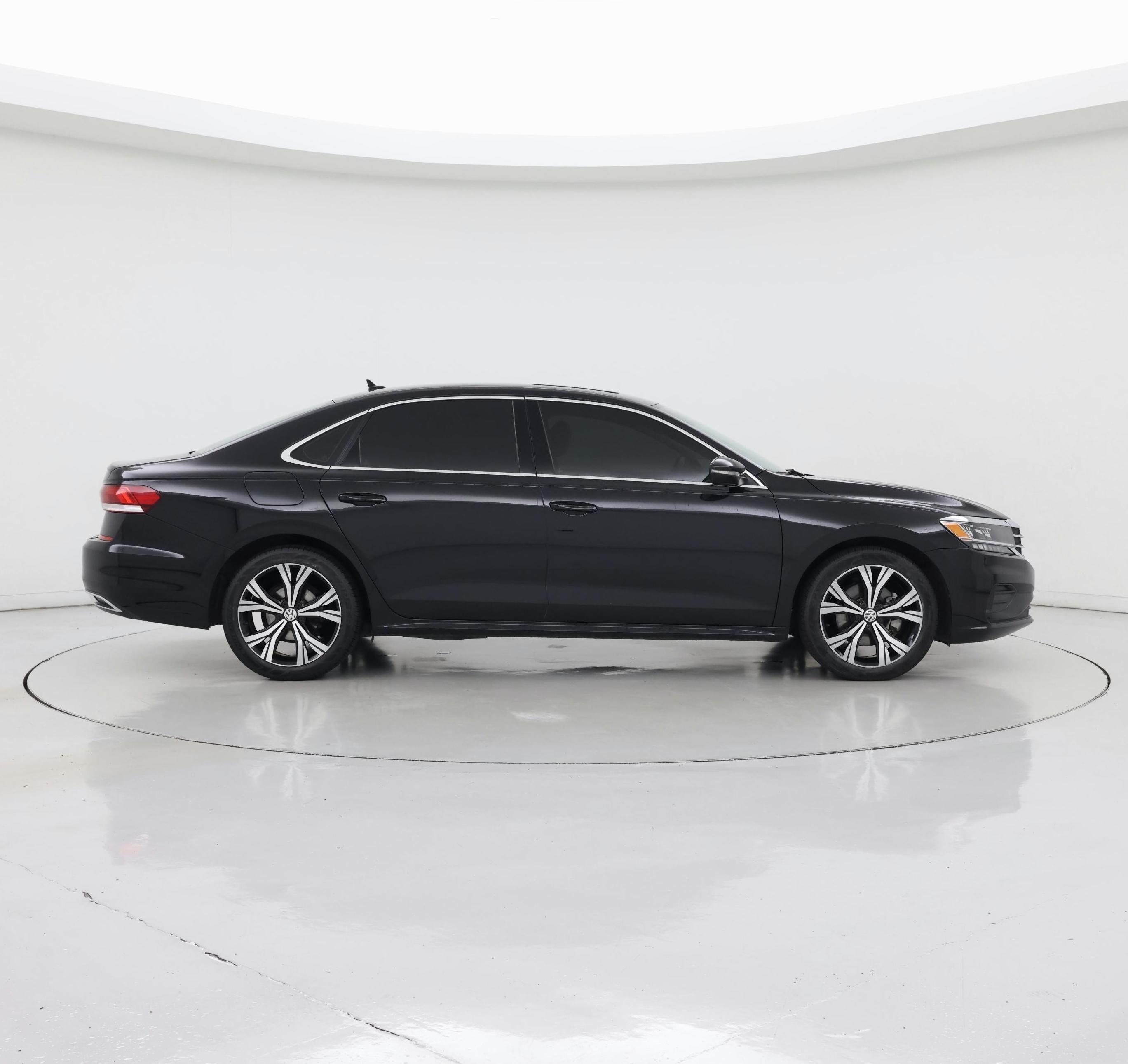 Thumbnail: 2022 Volkswagen Passat - 7