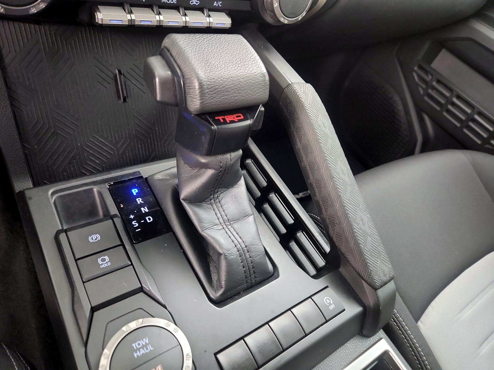 Thumbnail: 2024 Toyota Tacoma - 17