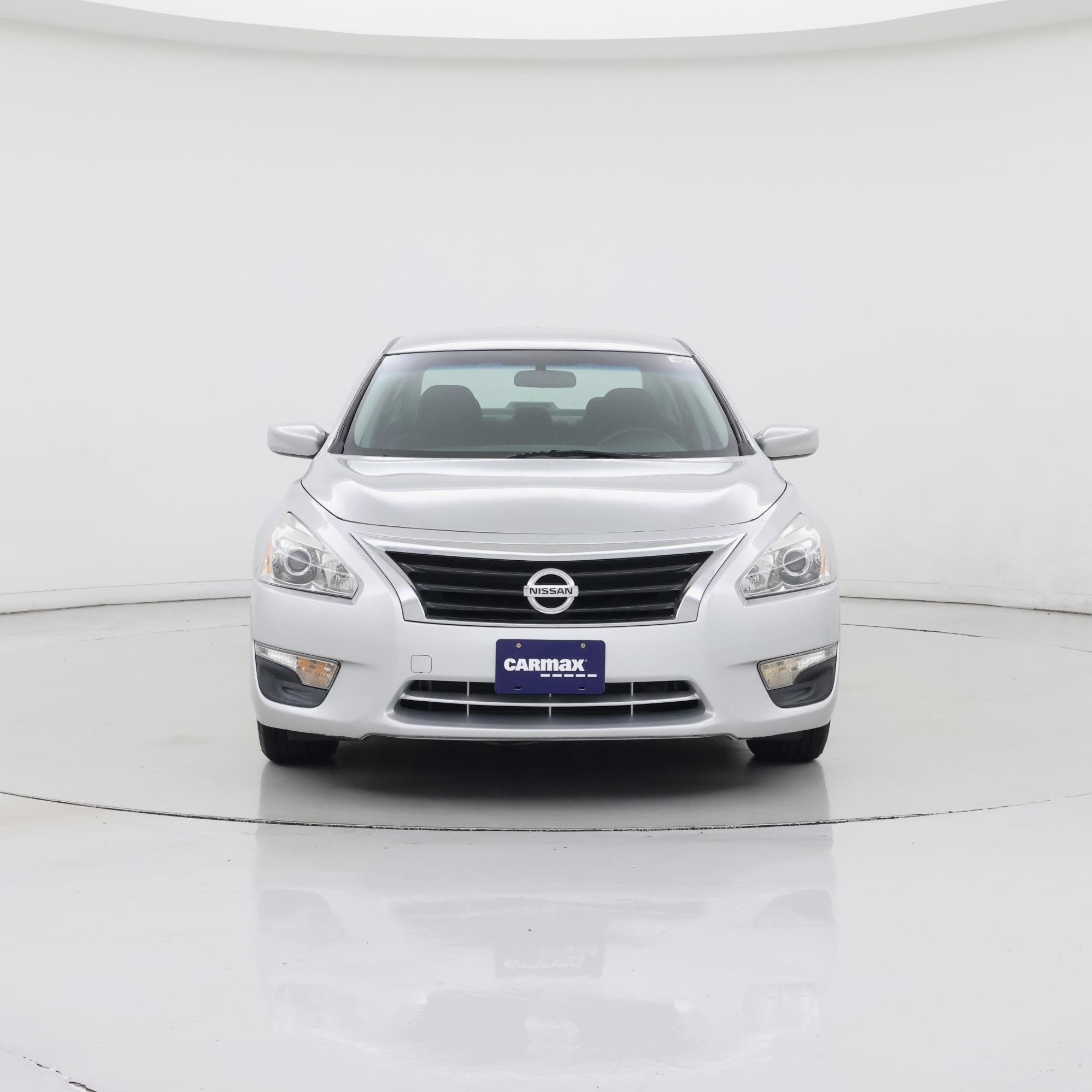 Thumbnail: 2015 Nissan Altima - 5