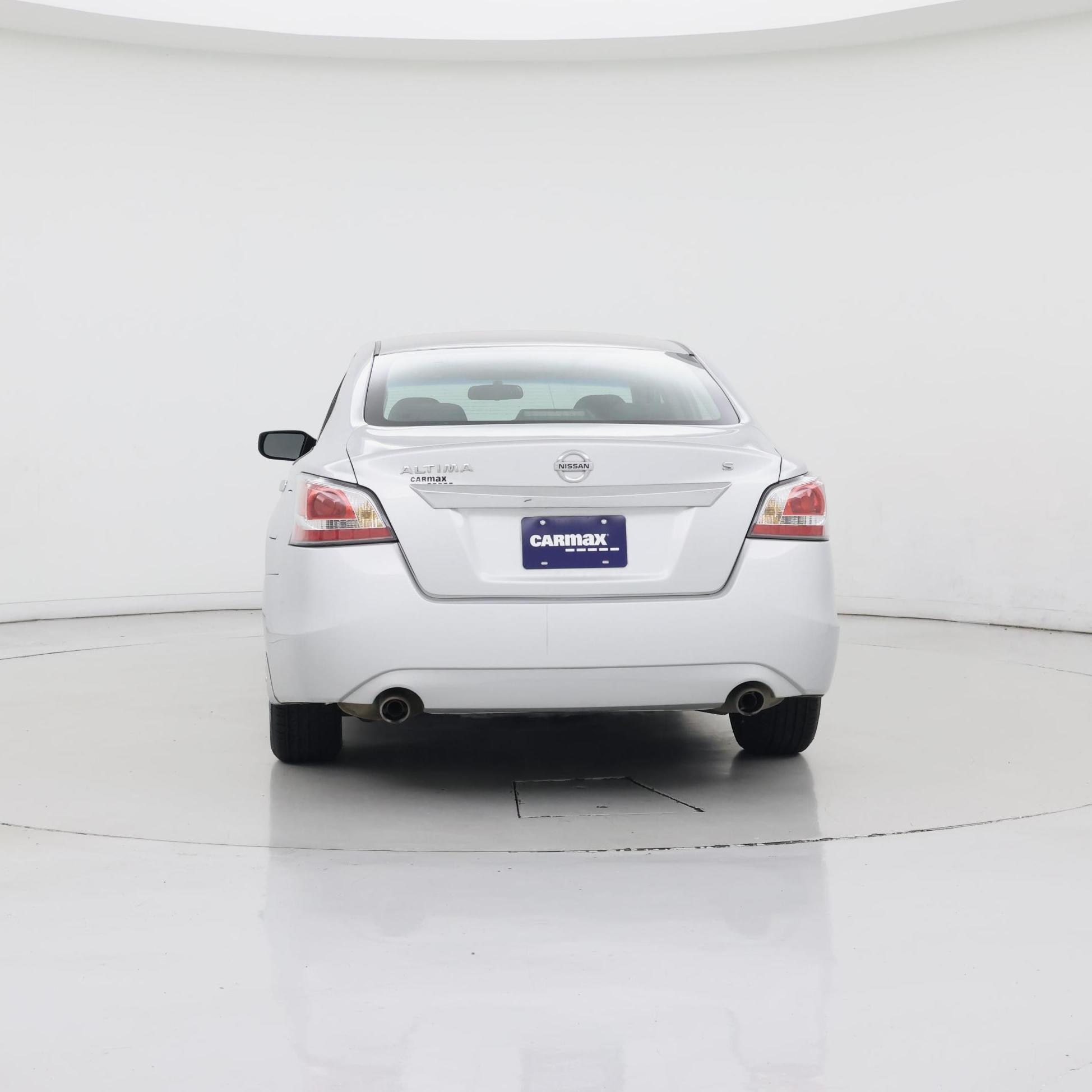 Thumbnail: 2015 Nissan Altima - 6