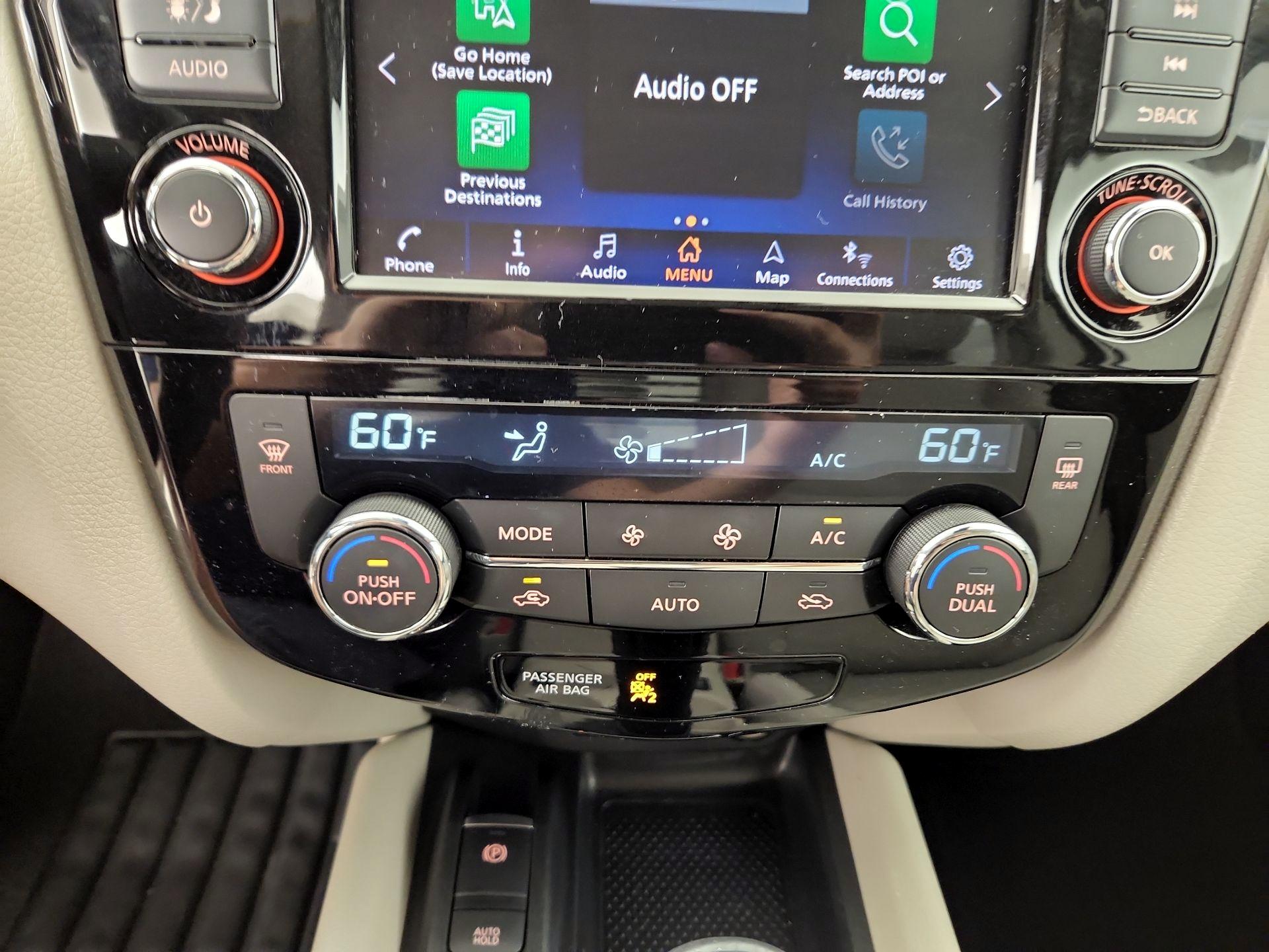 Thumbnail: 2019 Nissan Rogue Sport - 16