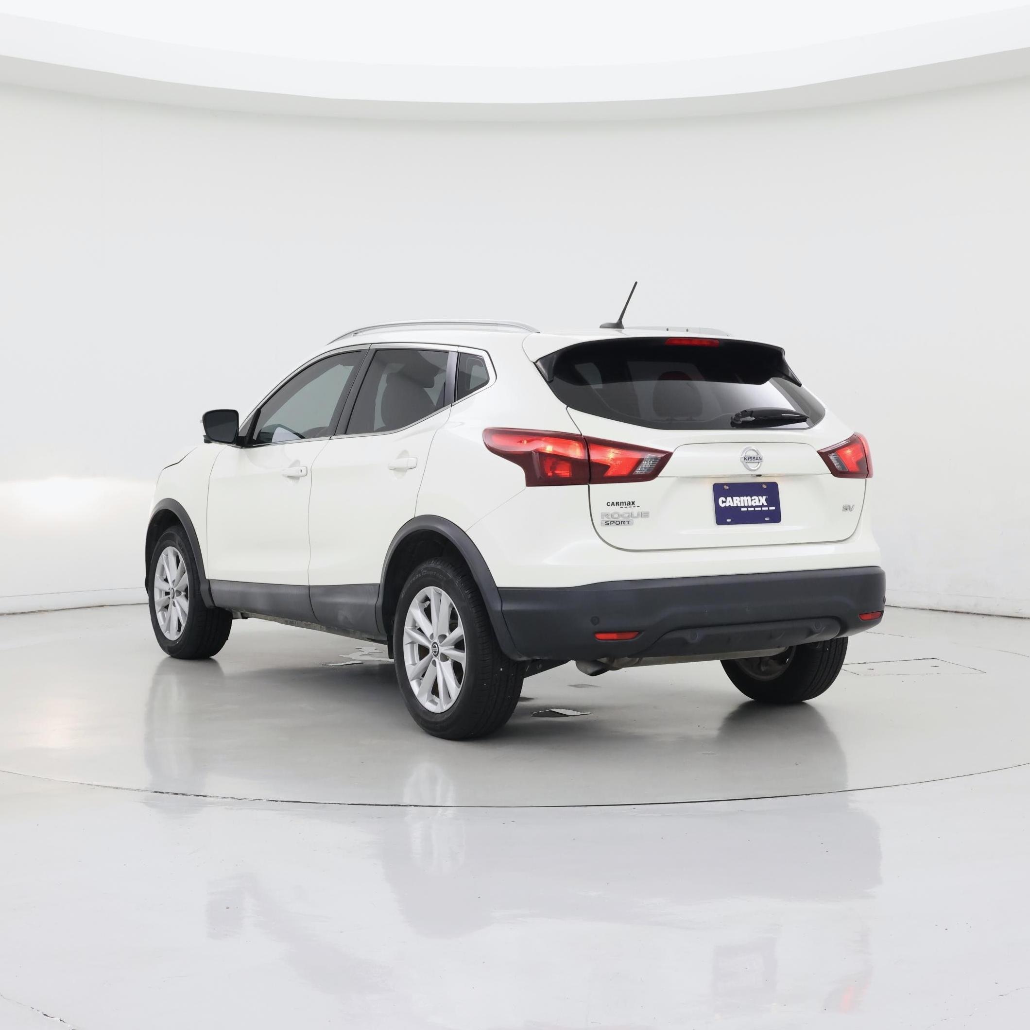 Thumbnail: 2019 Nissan Rogue Sport - 2