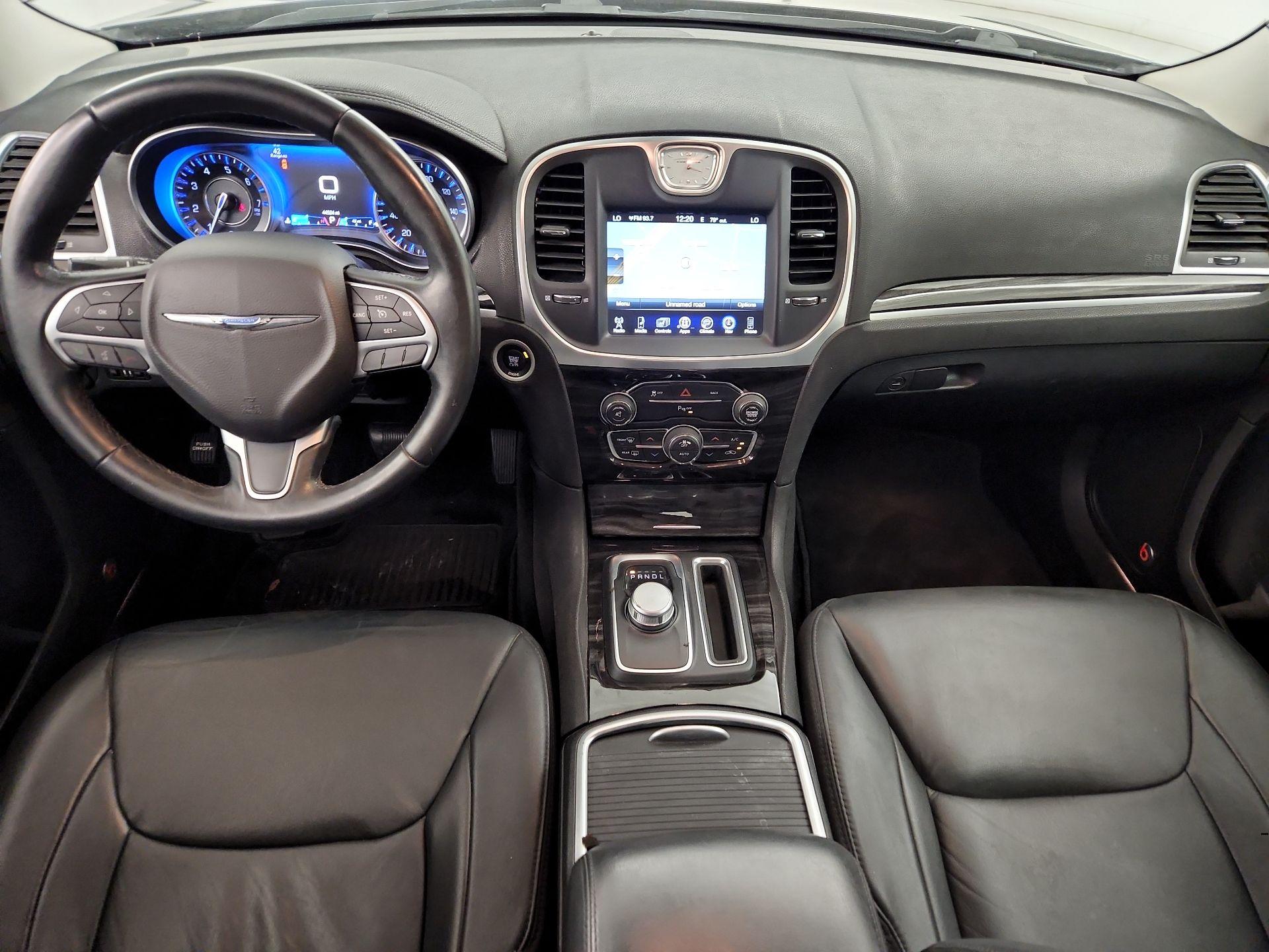 Thumbnail: 2015 Chrysler 300 - 9