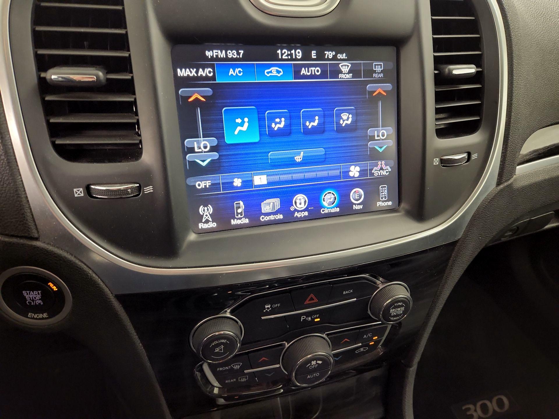 Thumbnail: 2015 Chrysler 300 - 17
