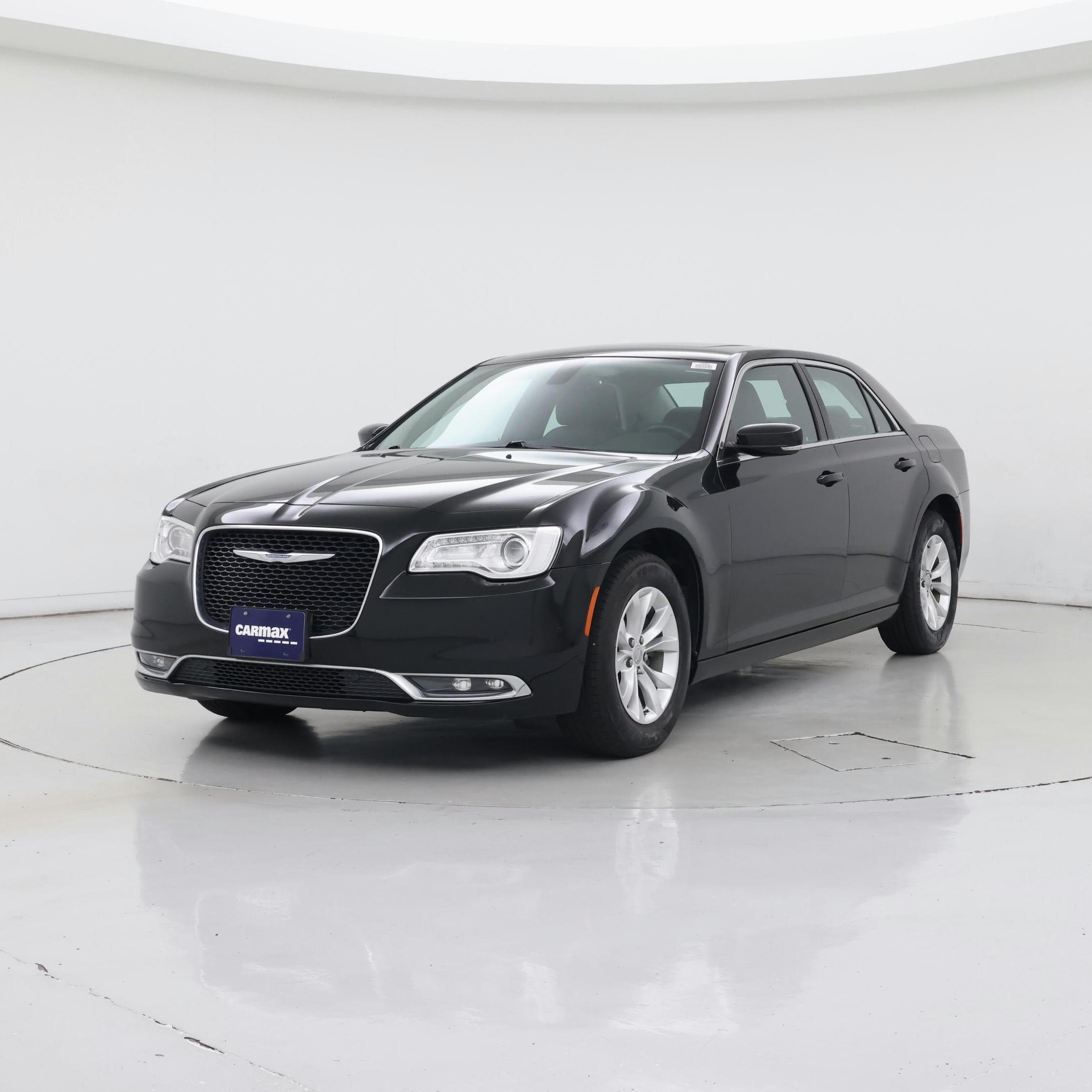 Thumbnail: 2015 Chrysler 300 - 4
